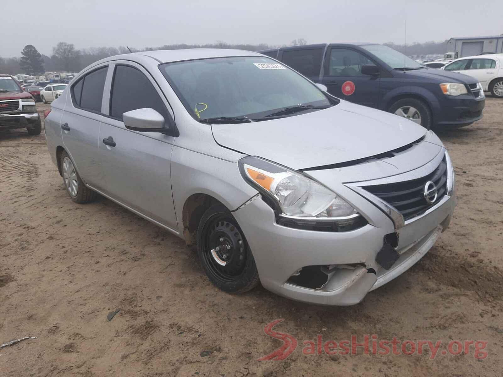 3N1CN7AP0KL833566 2019 NISSAN VERSA