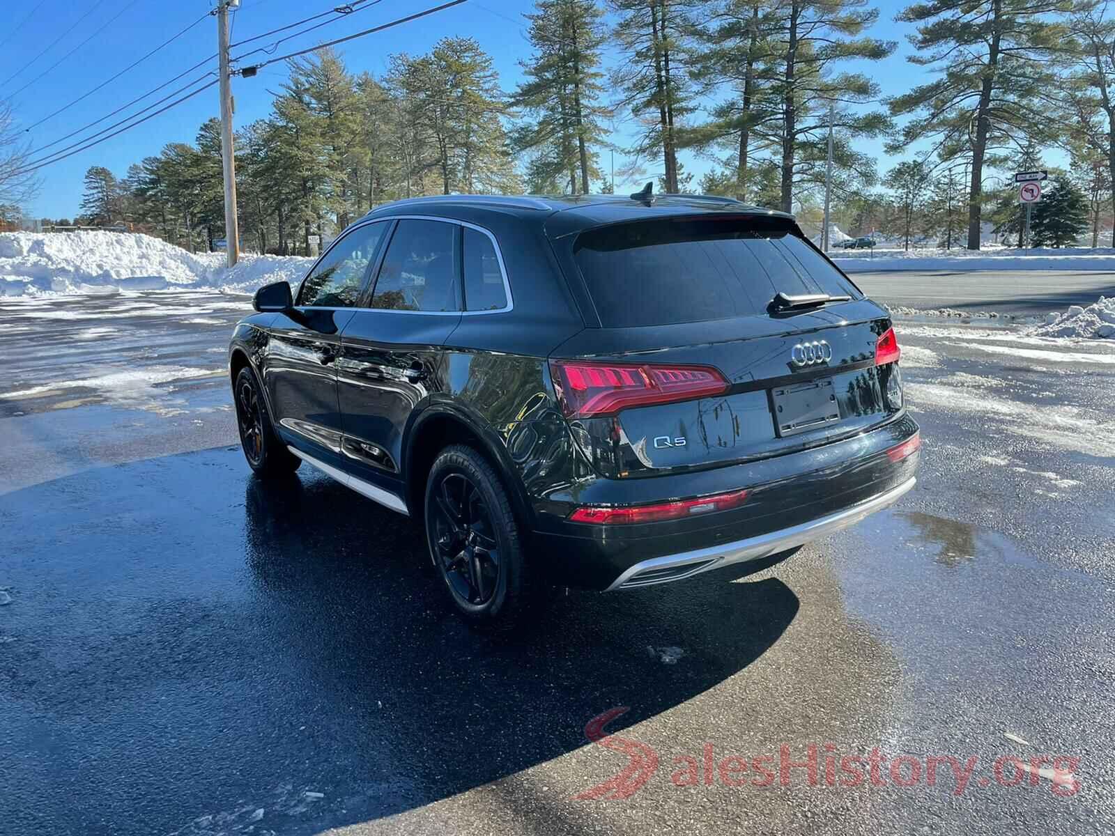 WA1BNAFY2J2024815 2018 AUDI Q5