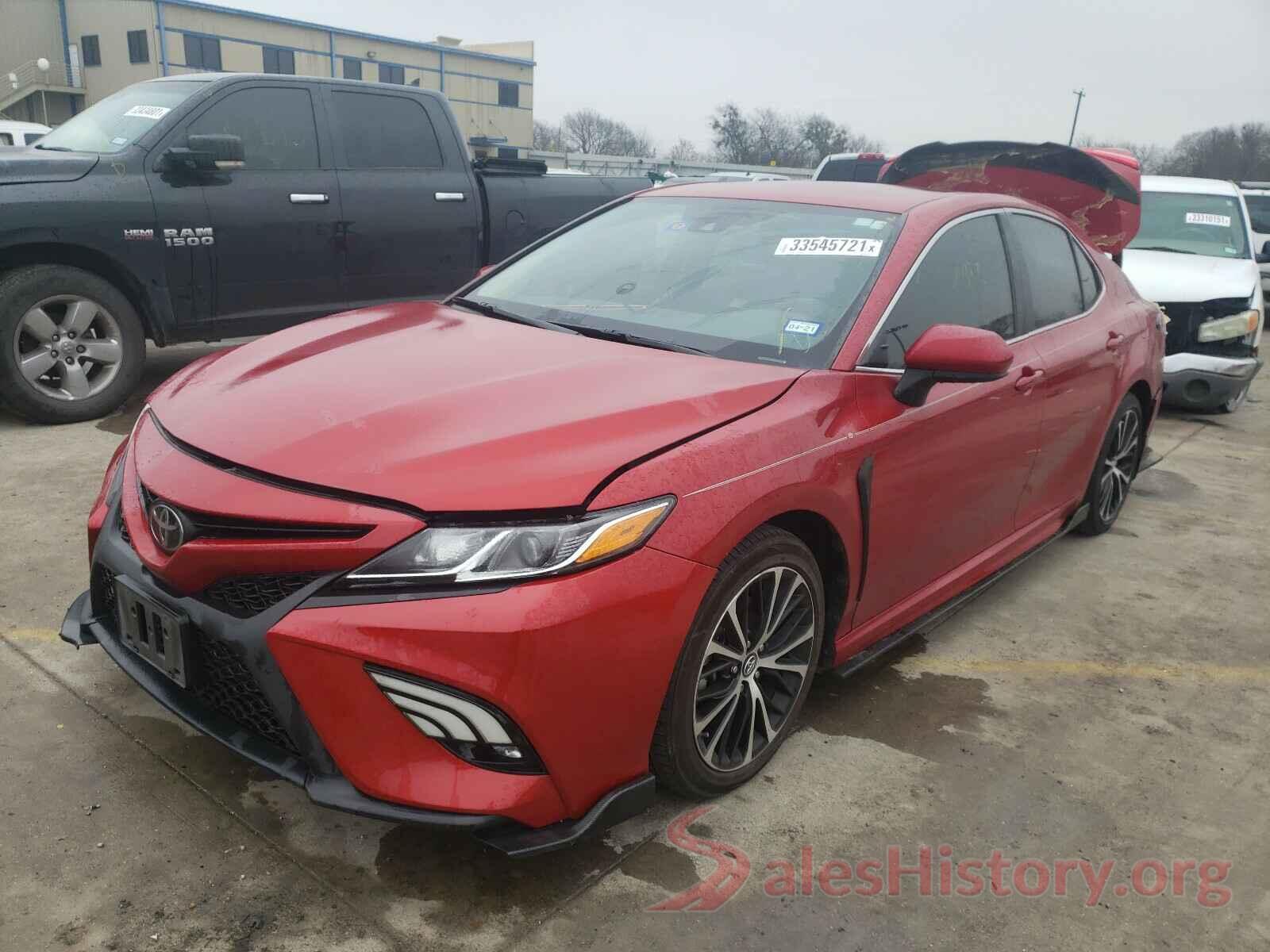 4T1B11HKXKU208640 2019 TOYOTA CAMRY