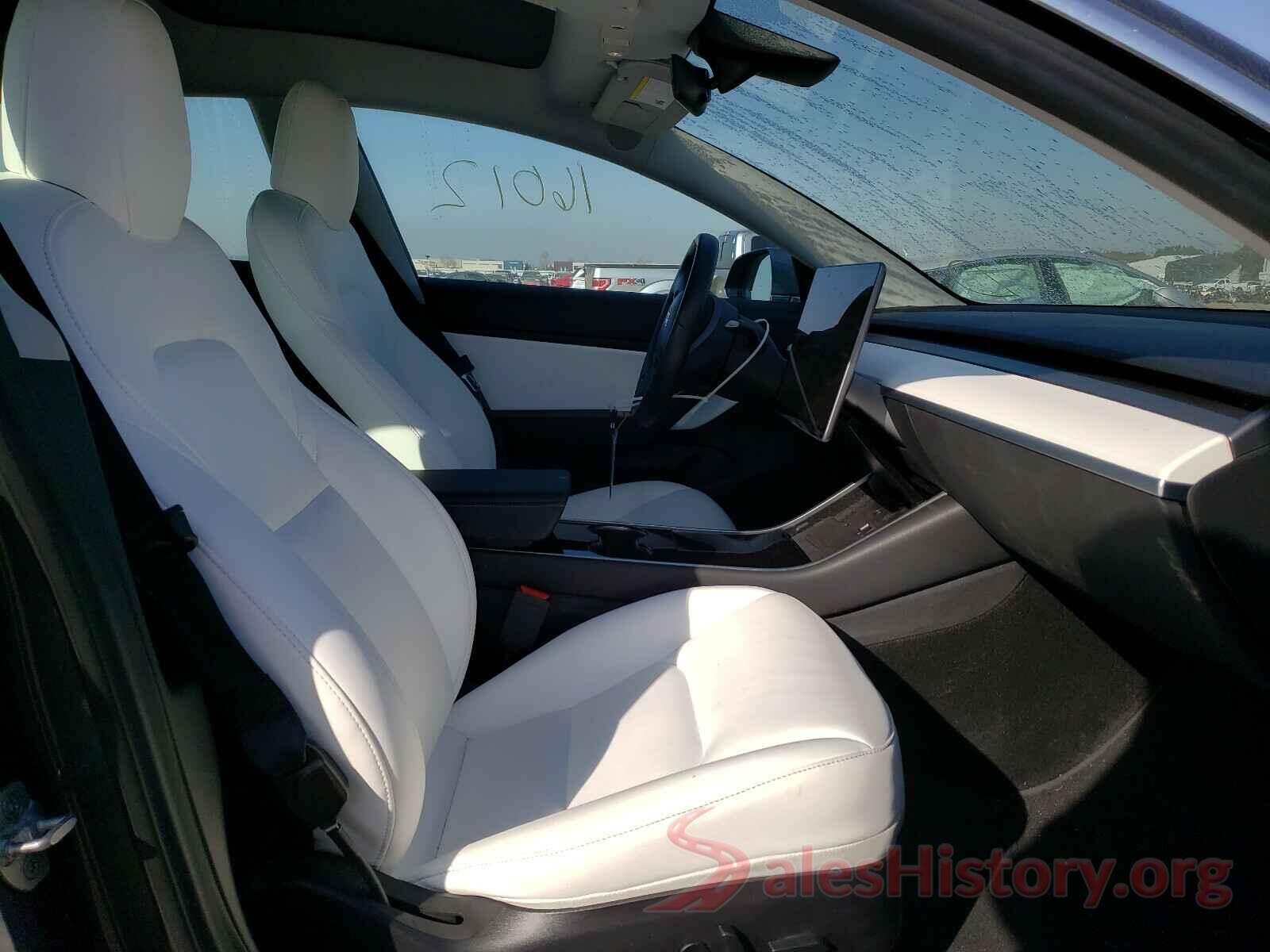 5YJ3E1EA1JF166844 2018 TESLA MODEL 3