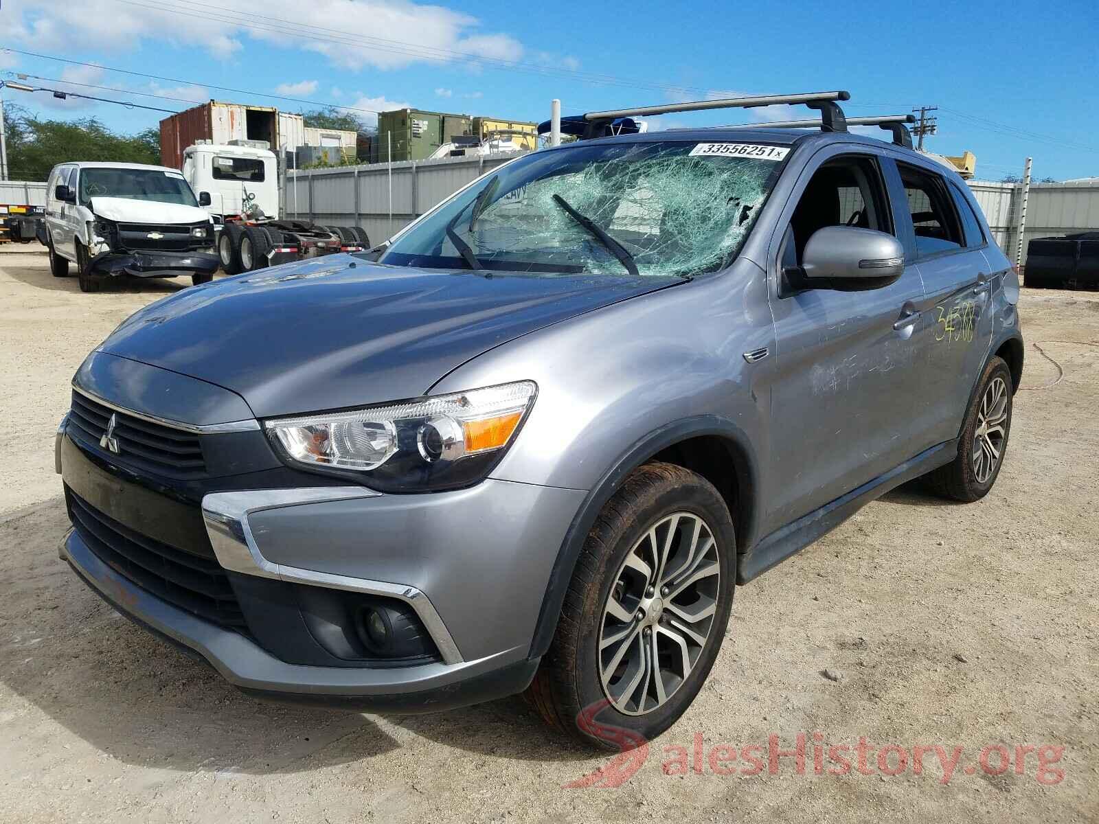 JA4AP3AU2HZ012994 2017 MITSUBISHI OUTLANDER