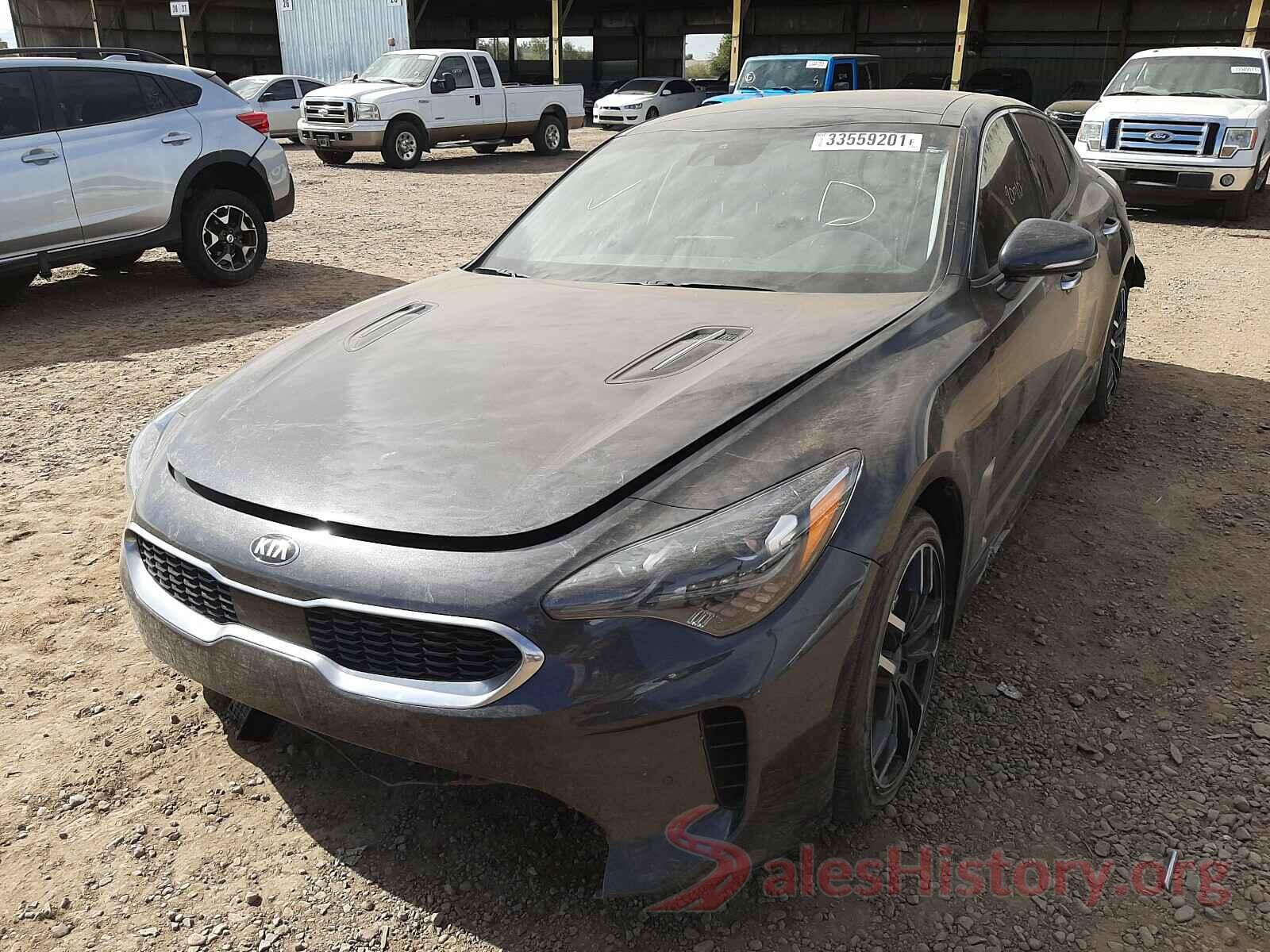 KNAE25LA7K6059142 2019 KIA STINGER