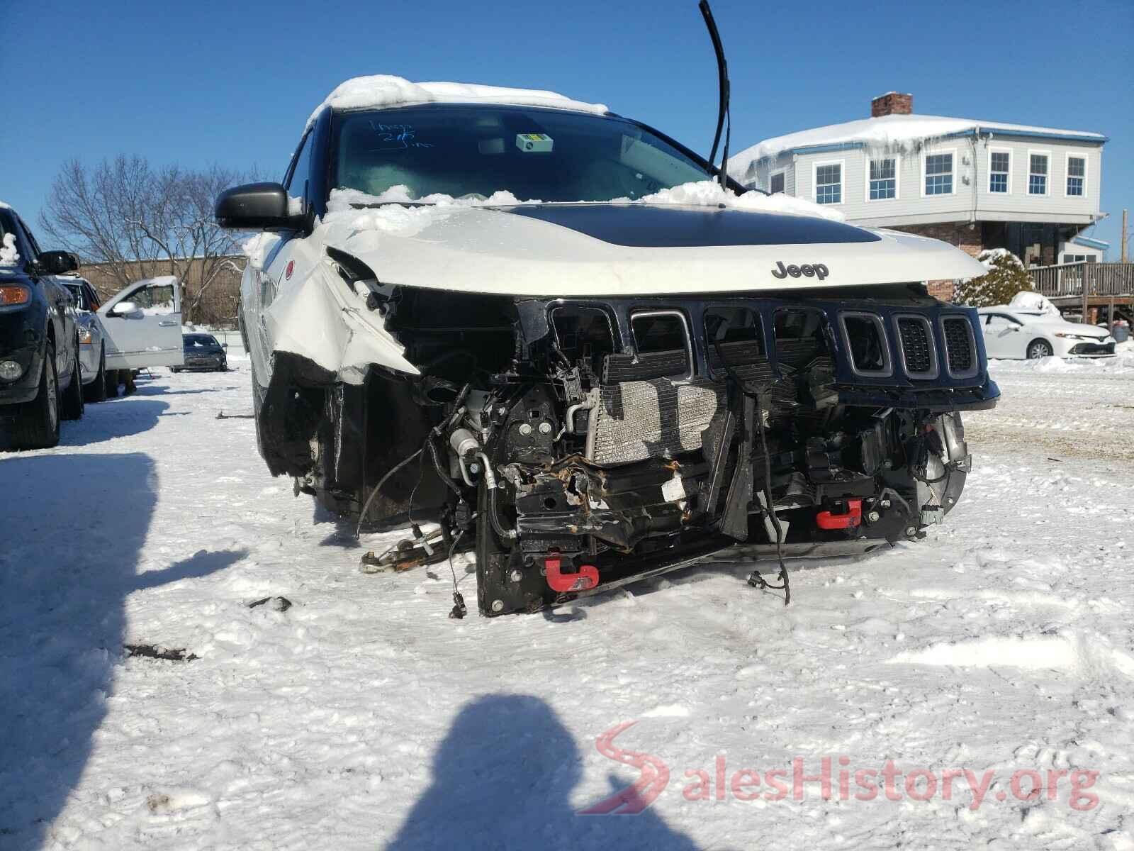 3C4NJDDB7KT752547 2019 JEEP COMPASS