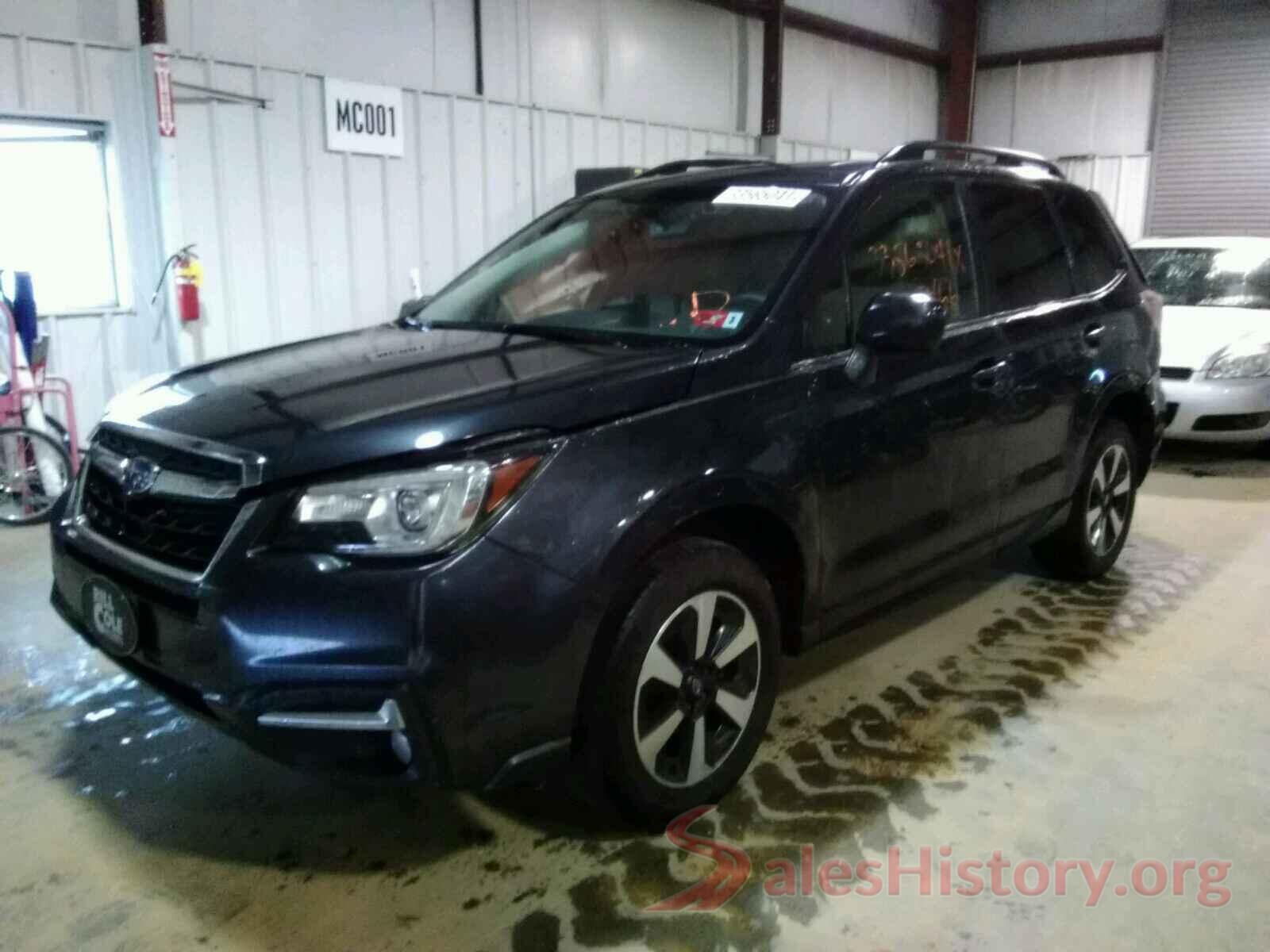 JF2SJARC8HH553504 2017 SUBARU FORESTER