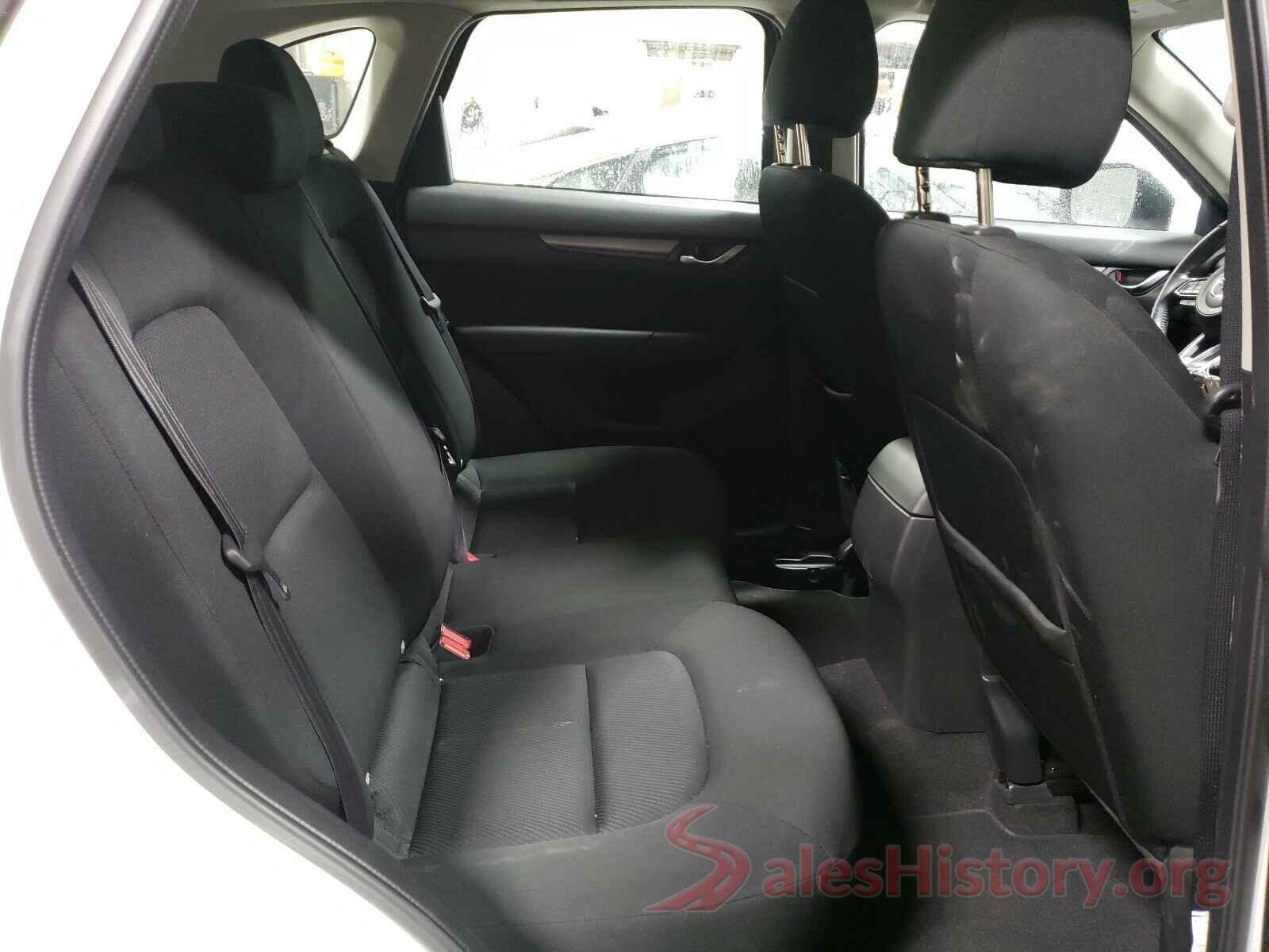 JM3KFBBM3J0335121 2018 MAZDA CX-5