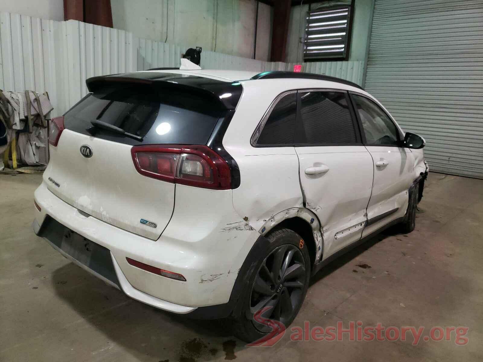 KNDCC3LC4H5077450 2017 KIA NIRO