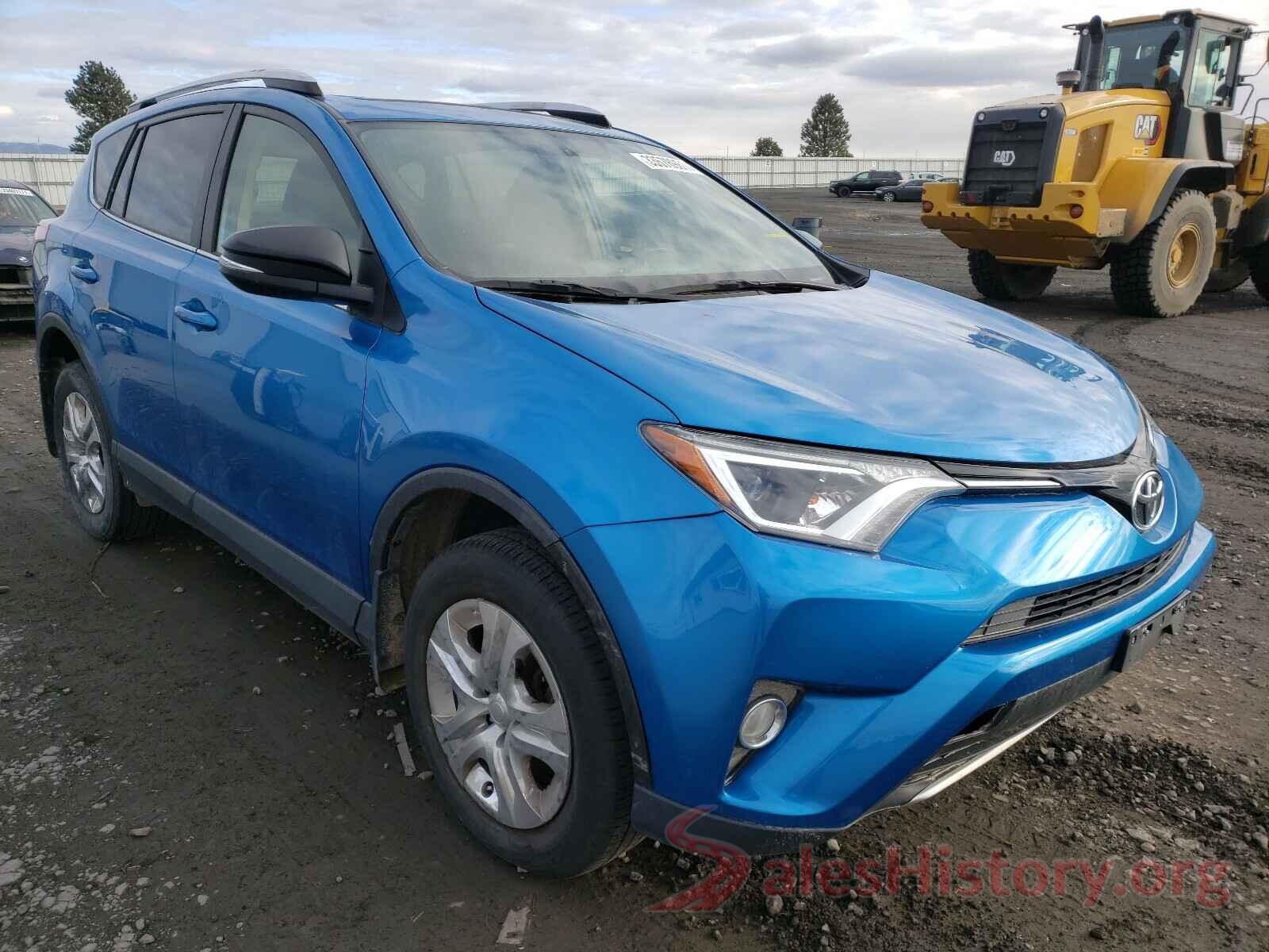 JTMRFREV7GJ101202 2016 TOYOTA RAV4