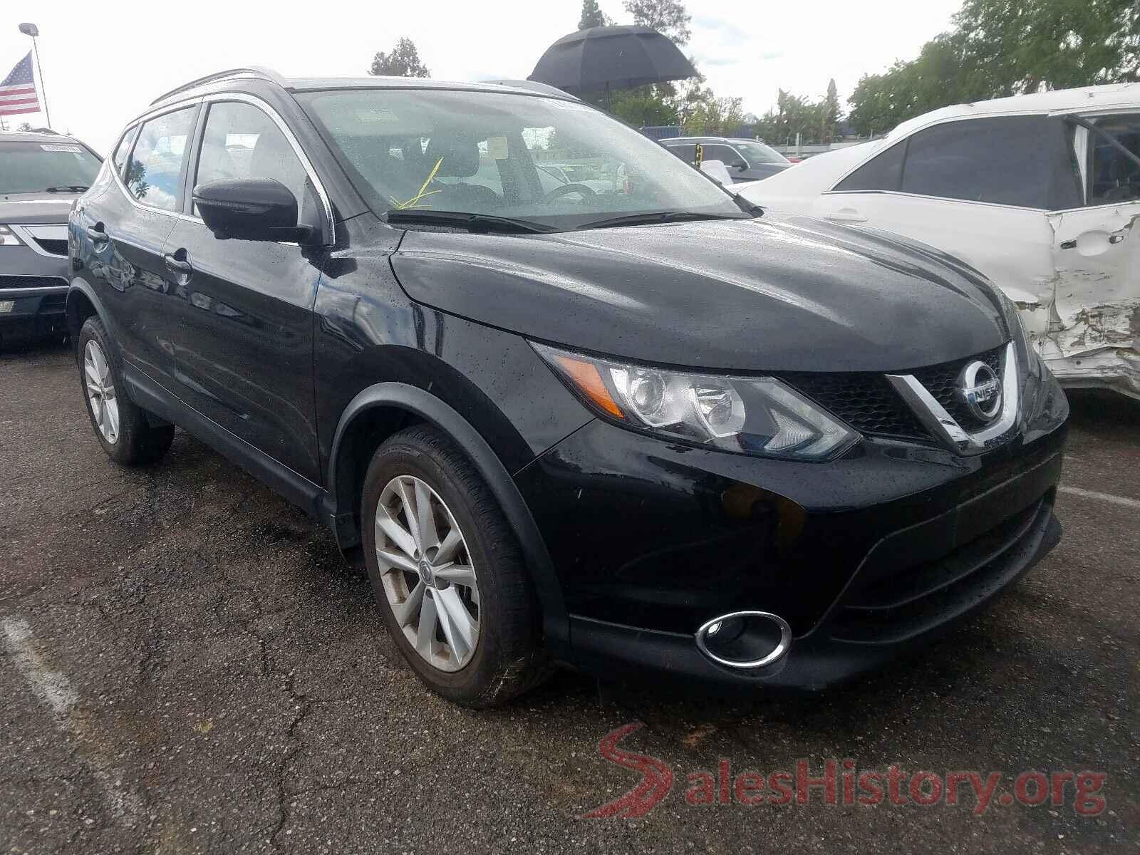 JN1BJ1CP2HW026034 2017 NISSAN ROGUE