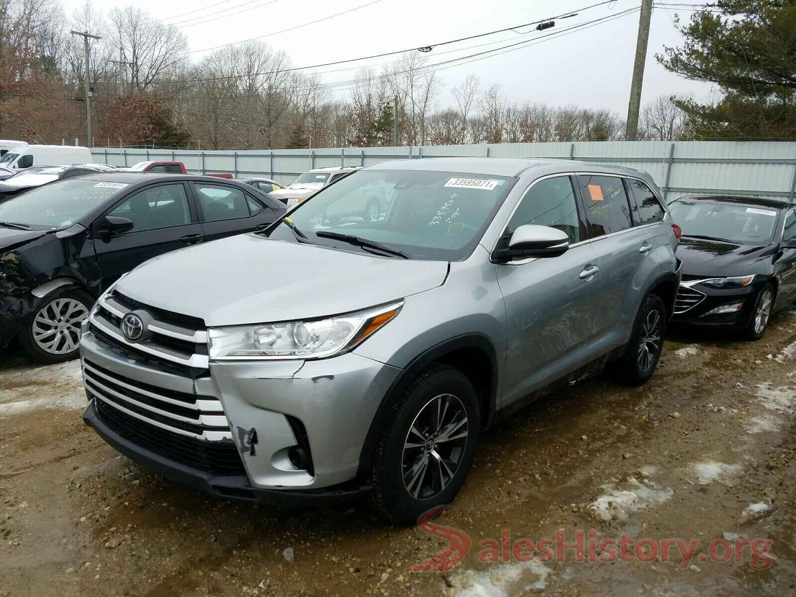 5TDZZRFH0KS304086 2019 TOYOTA HIGHLANDER