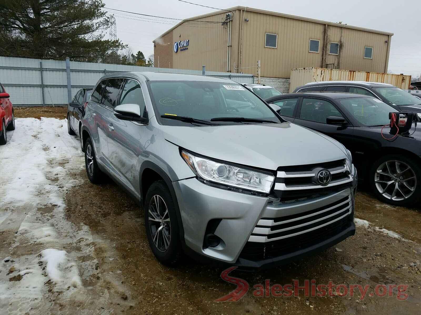 5TDZZRFH0KS304086 2019 TOYOTA HIGHLANDER