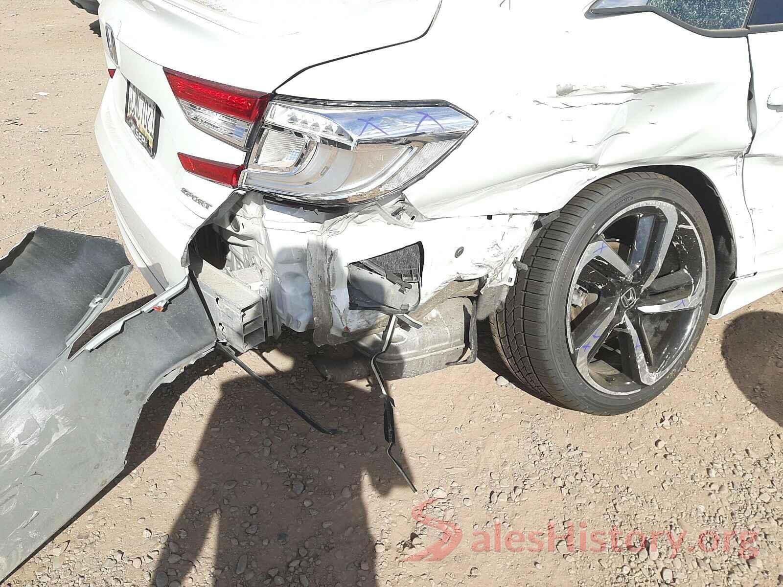 1HGCV1F39JA051550 2018 HONDA ACCORD