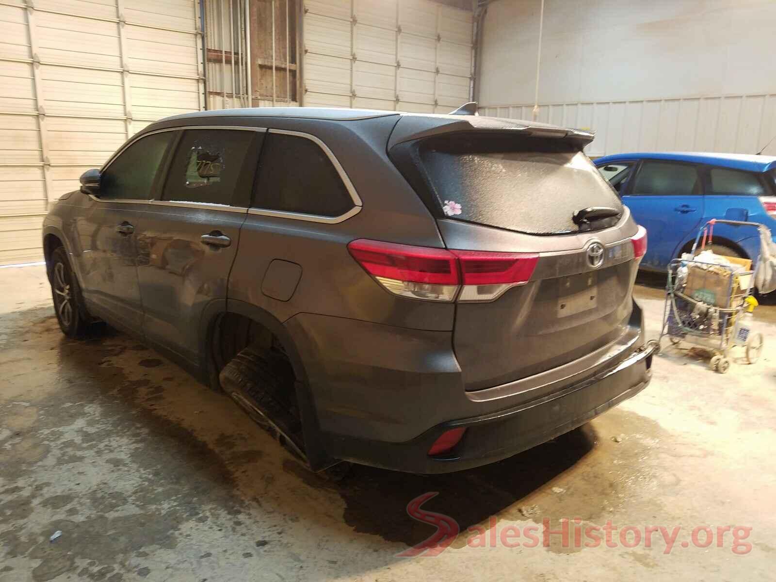 5TDJZRFH3JS807221 2018 TOYOTA HIGHLANDER