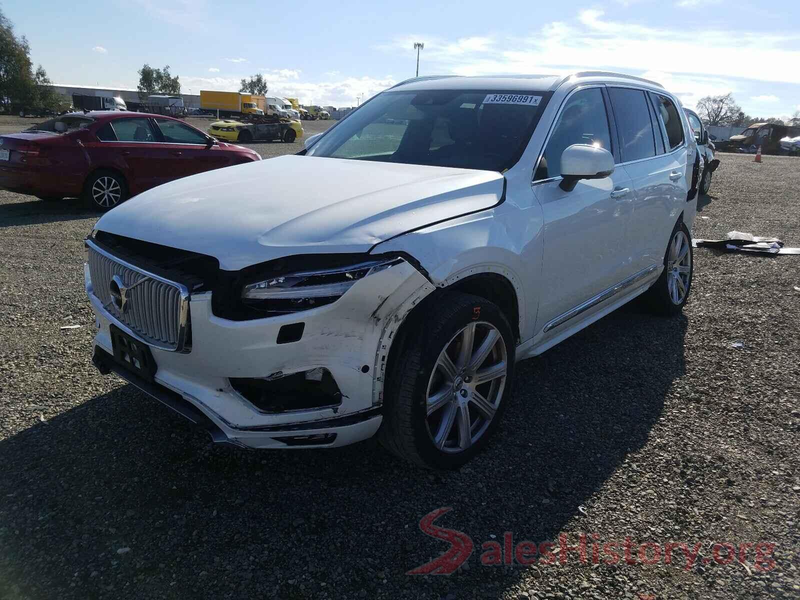 YV4A22PL8J1215239 2018 VOLVO XC90