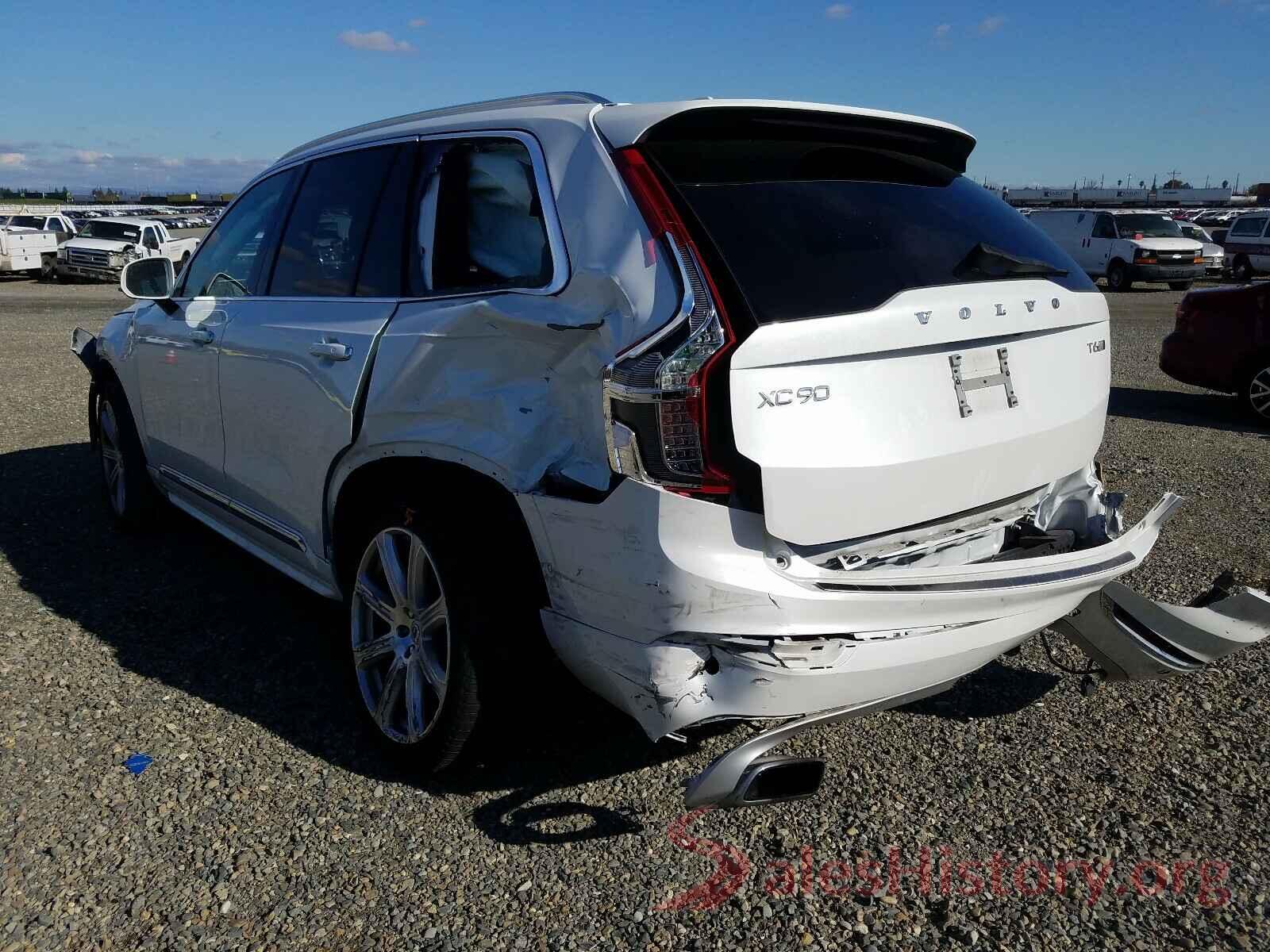 YV4A22PL8J1215239 2018 VOLVO XC90