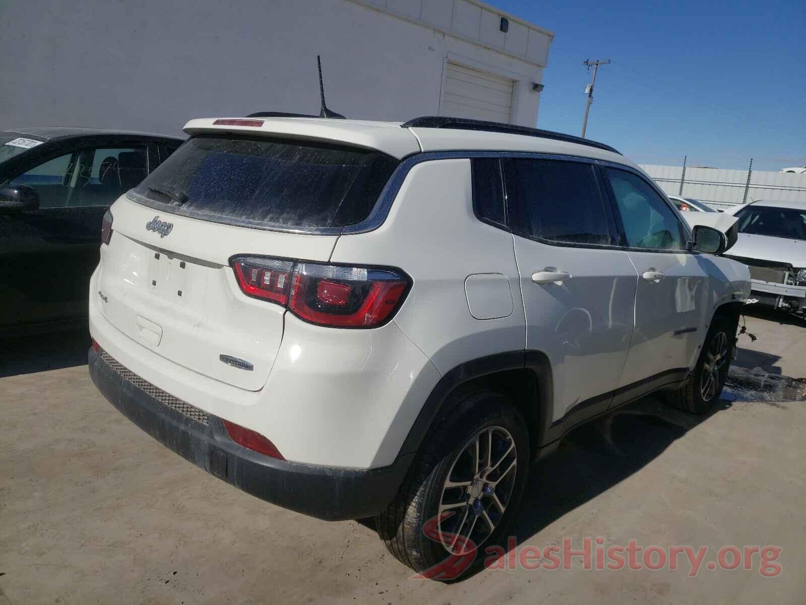 3C4NJDBB9JT456141 2018 JEEP COMPASS