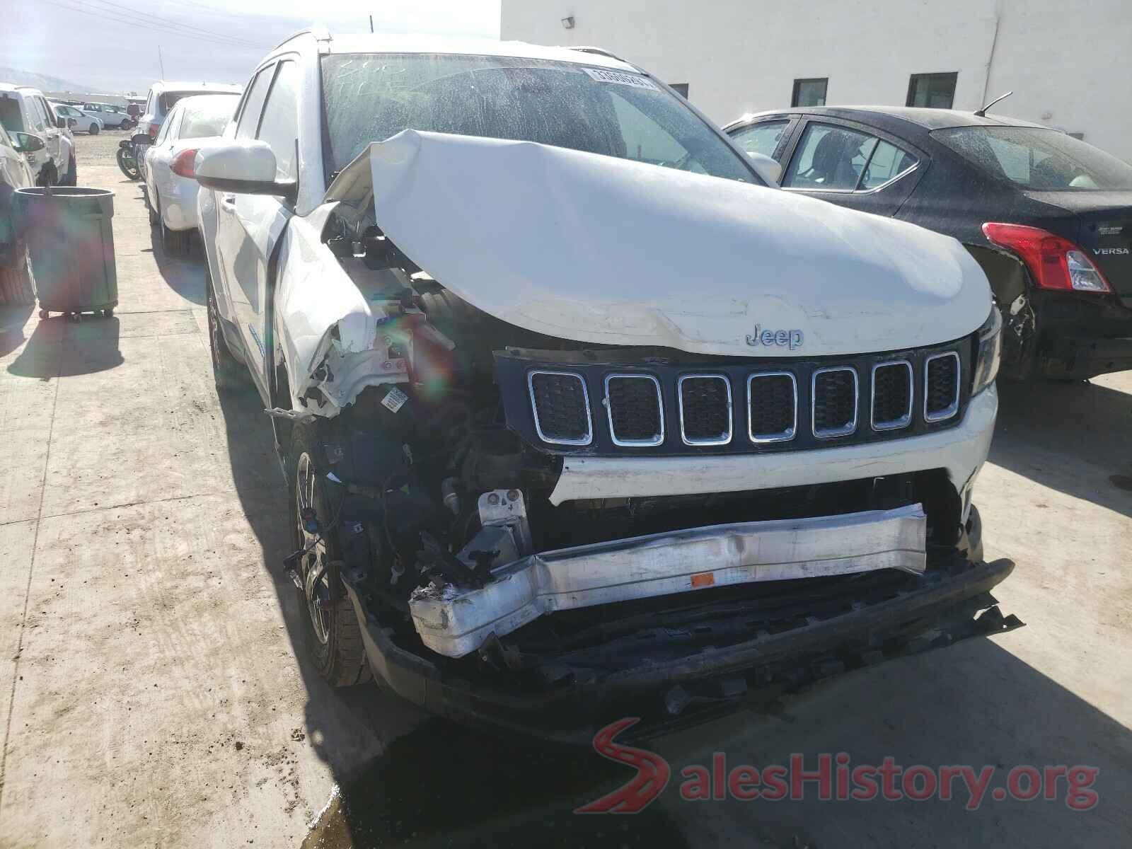 3C4NJDBB9JT456141 2018 JEEP COMPASS