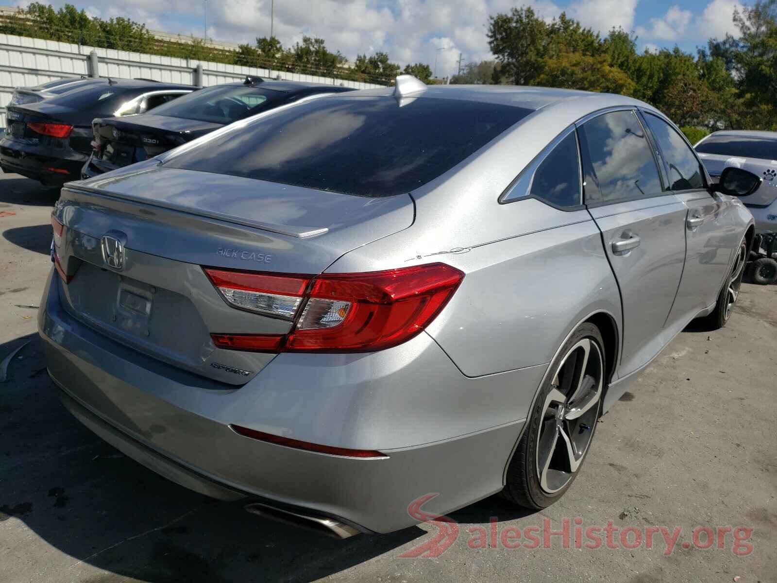 1HGCV1F31JA211890 2018 HONDA ACCORD