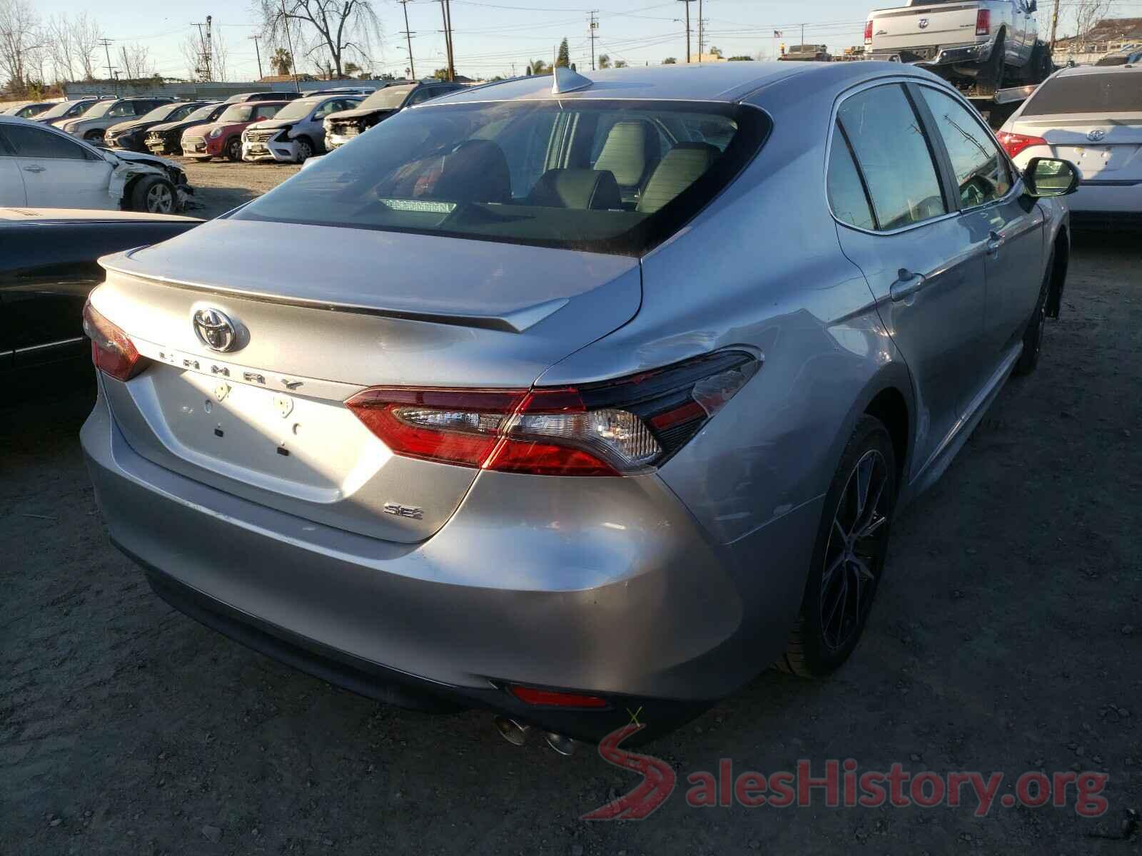 4T1G11AK1MU523250 2021 TOYOTA CAMRY