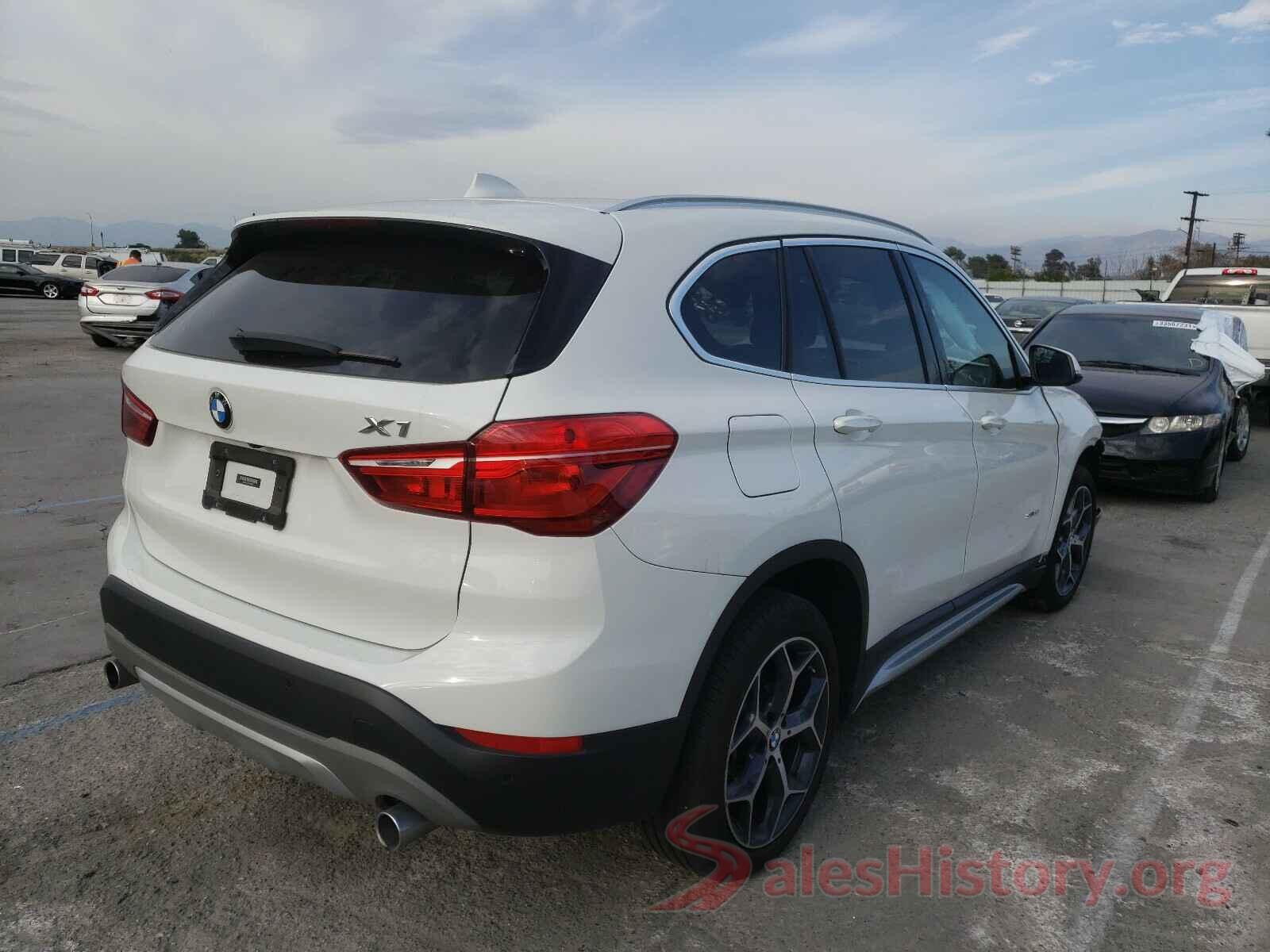 WBXHU7C3XJ5H43927 2018 BMW X1