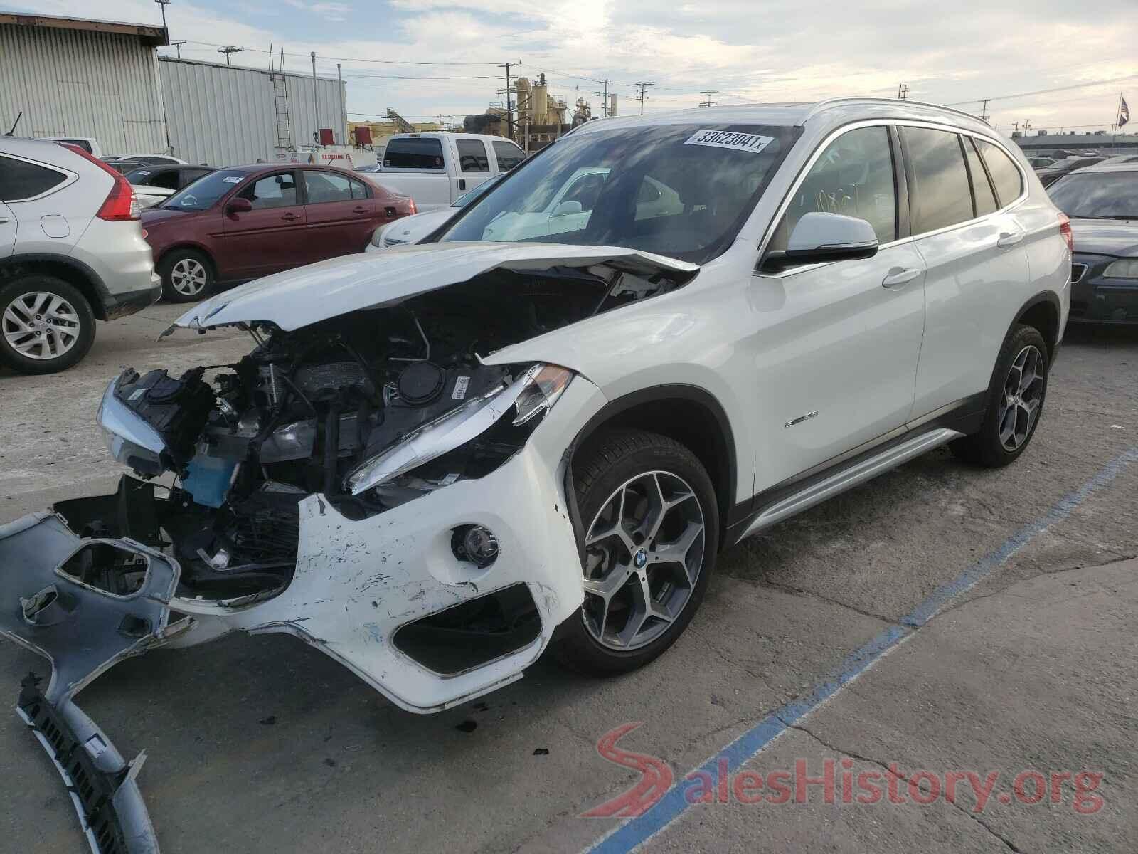 WBXHU7C3XJ5H43927 2018 BMW X1