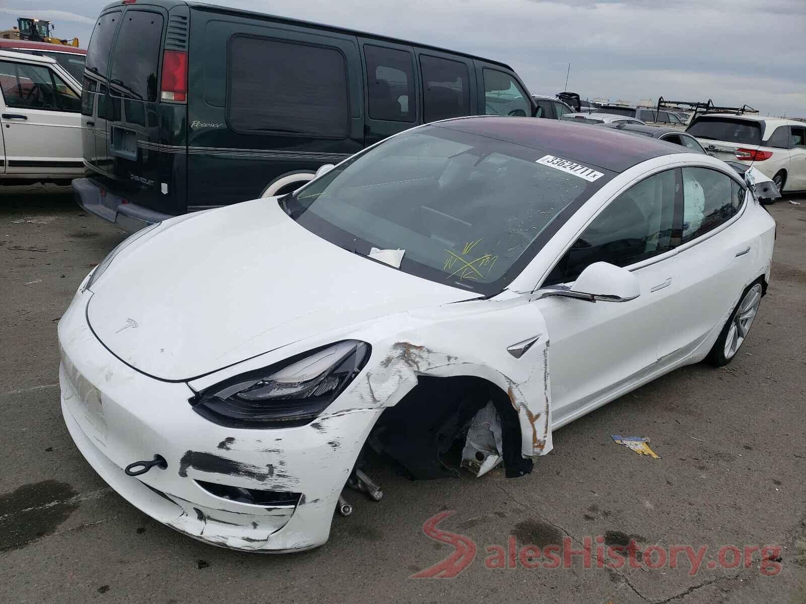 5YJ3E1EA7JF051195 2018 TESLA MODEL 3