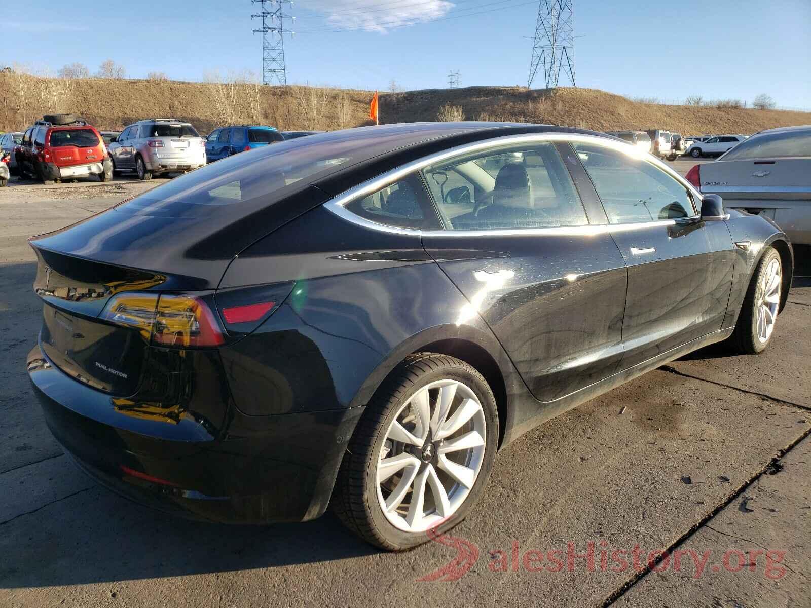 5YJ3E1EB2JF086705 2018 TESLA MODEL 3