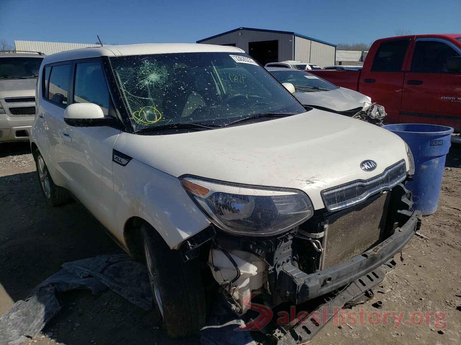 KNDJP3A53H7472045 2017 KIA SOUL