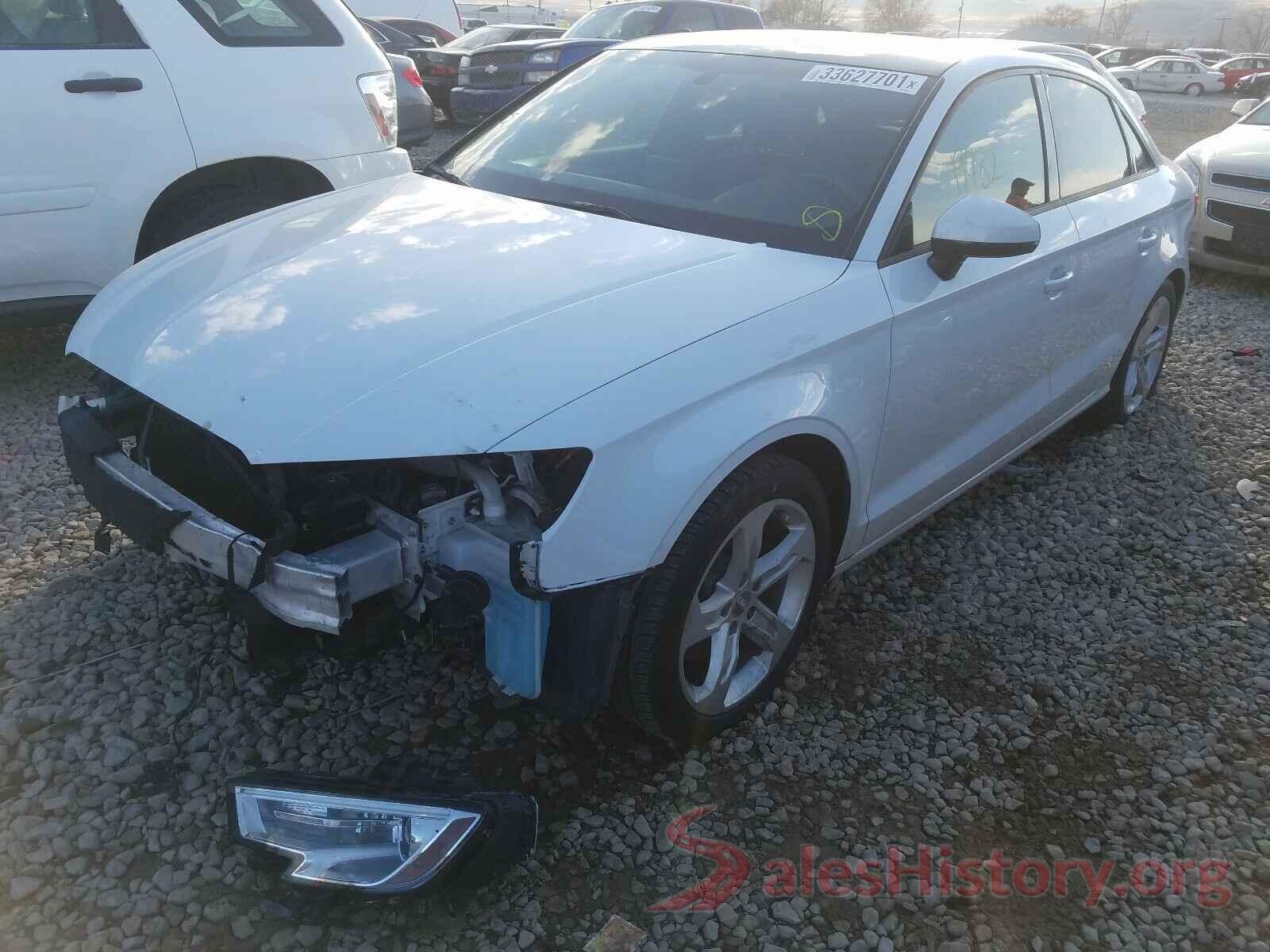 WAUB8GFF4J1088470 2018 AUDI A3