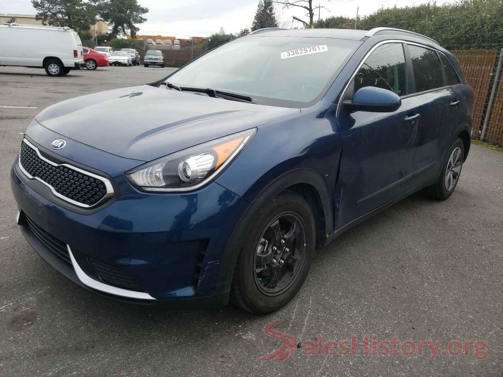 KNDCB3LC6J5211125 2018 KIA NIRO