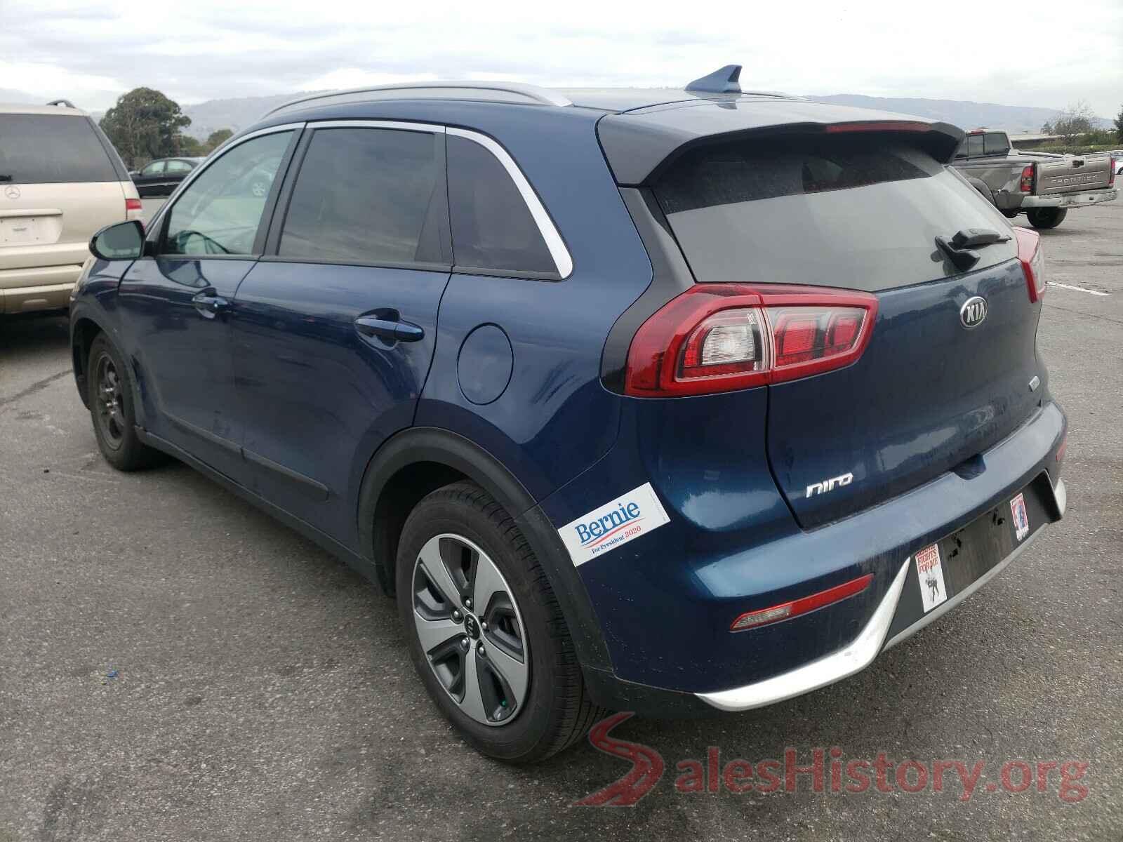 KNDCB3LC6J5211125 2018 KIA NIRO