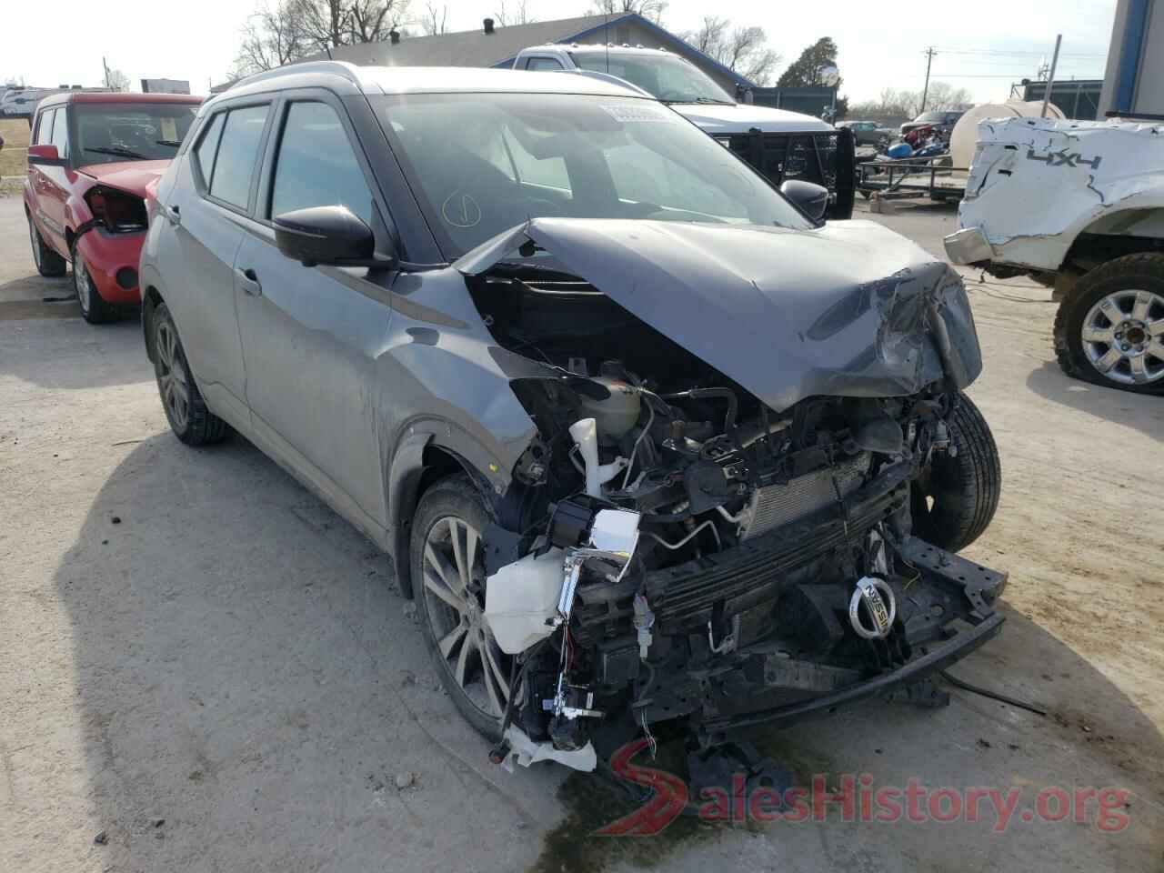 3N1CP5CU6KL562949 2019 NISSAN KICKS