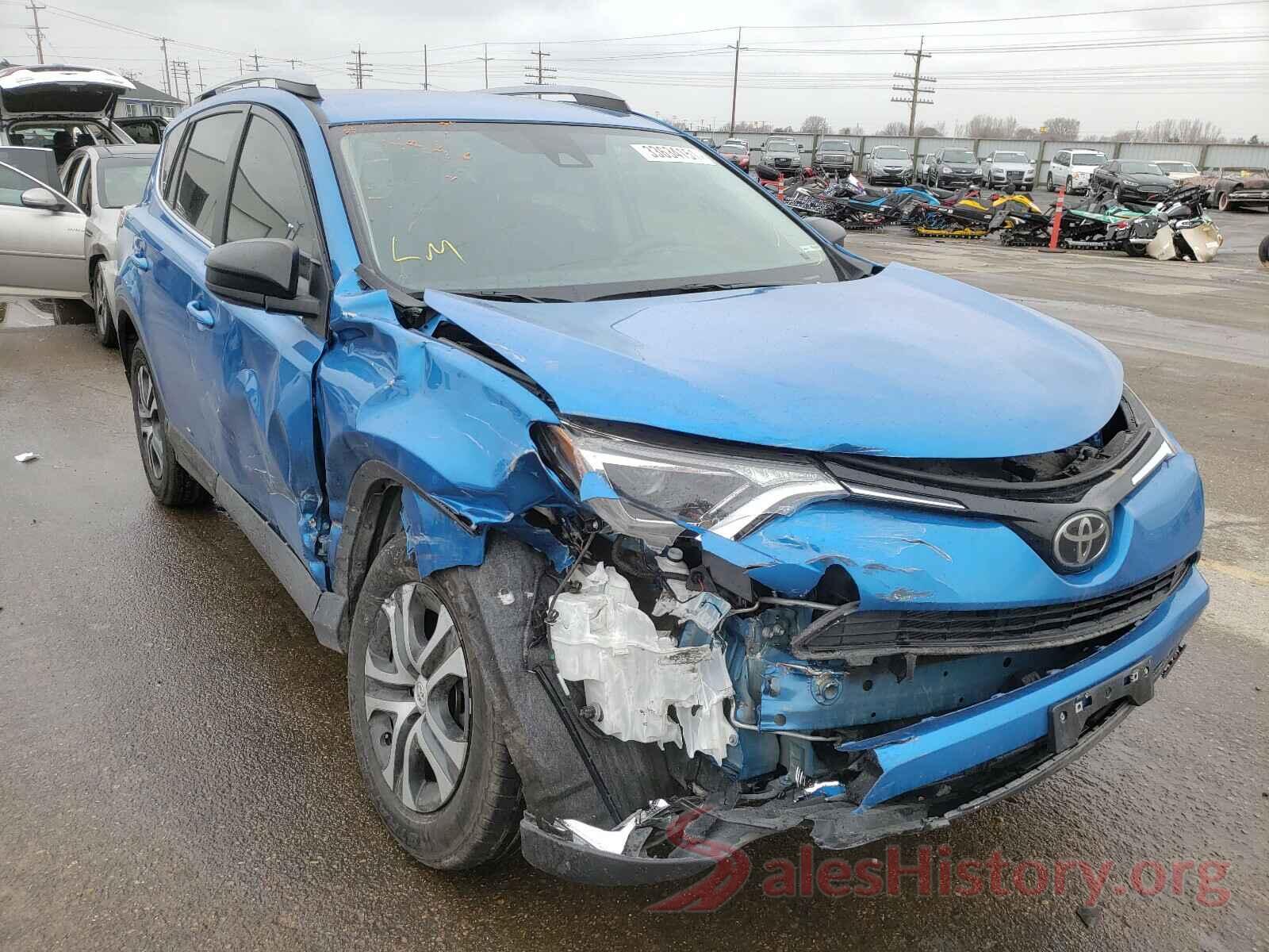 JTMBFREV9JJ260652 2018 TOYOTA RAV4