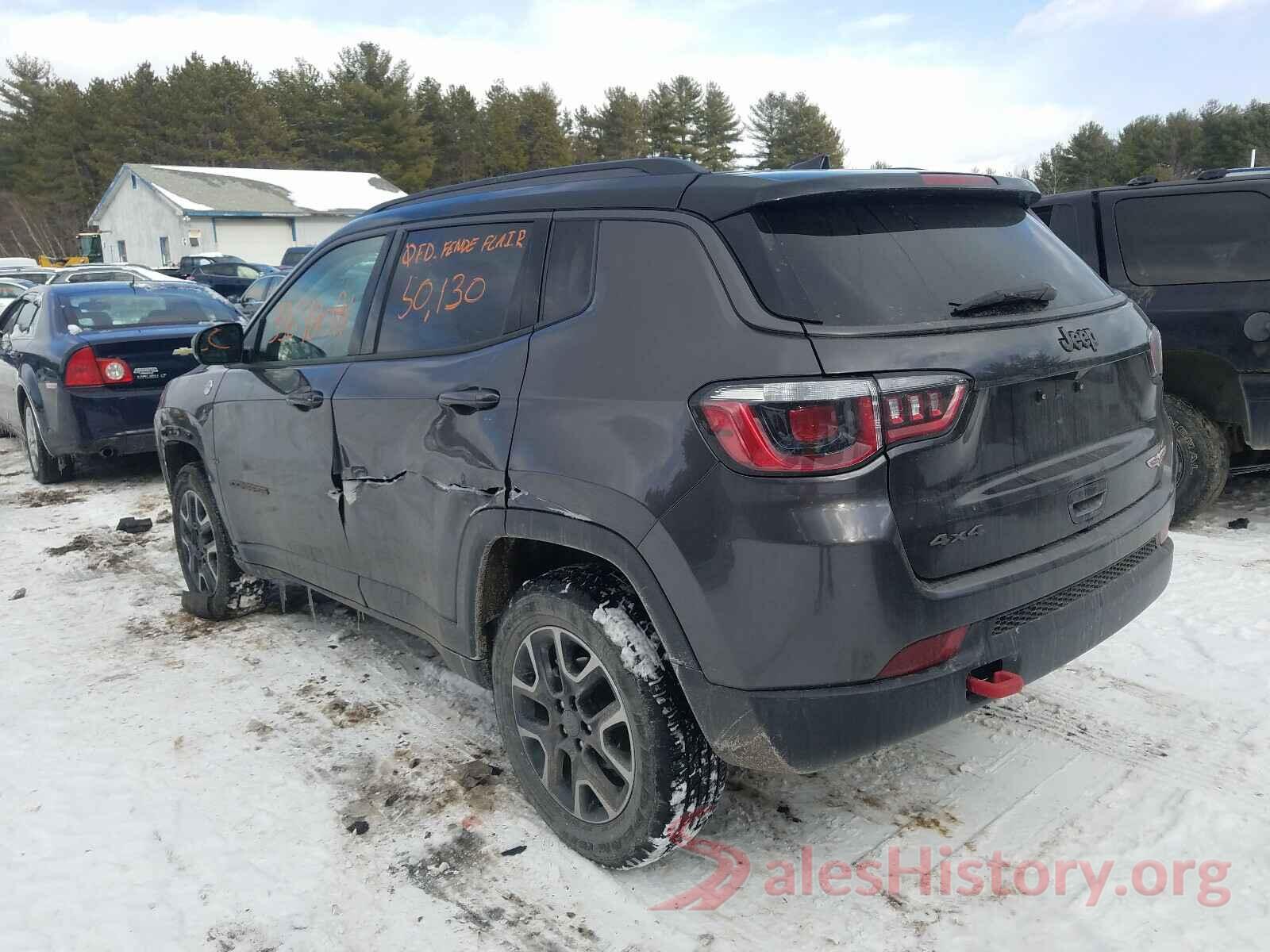 3C4NJDDB2KT728513 2019 JEEP COMPASS