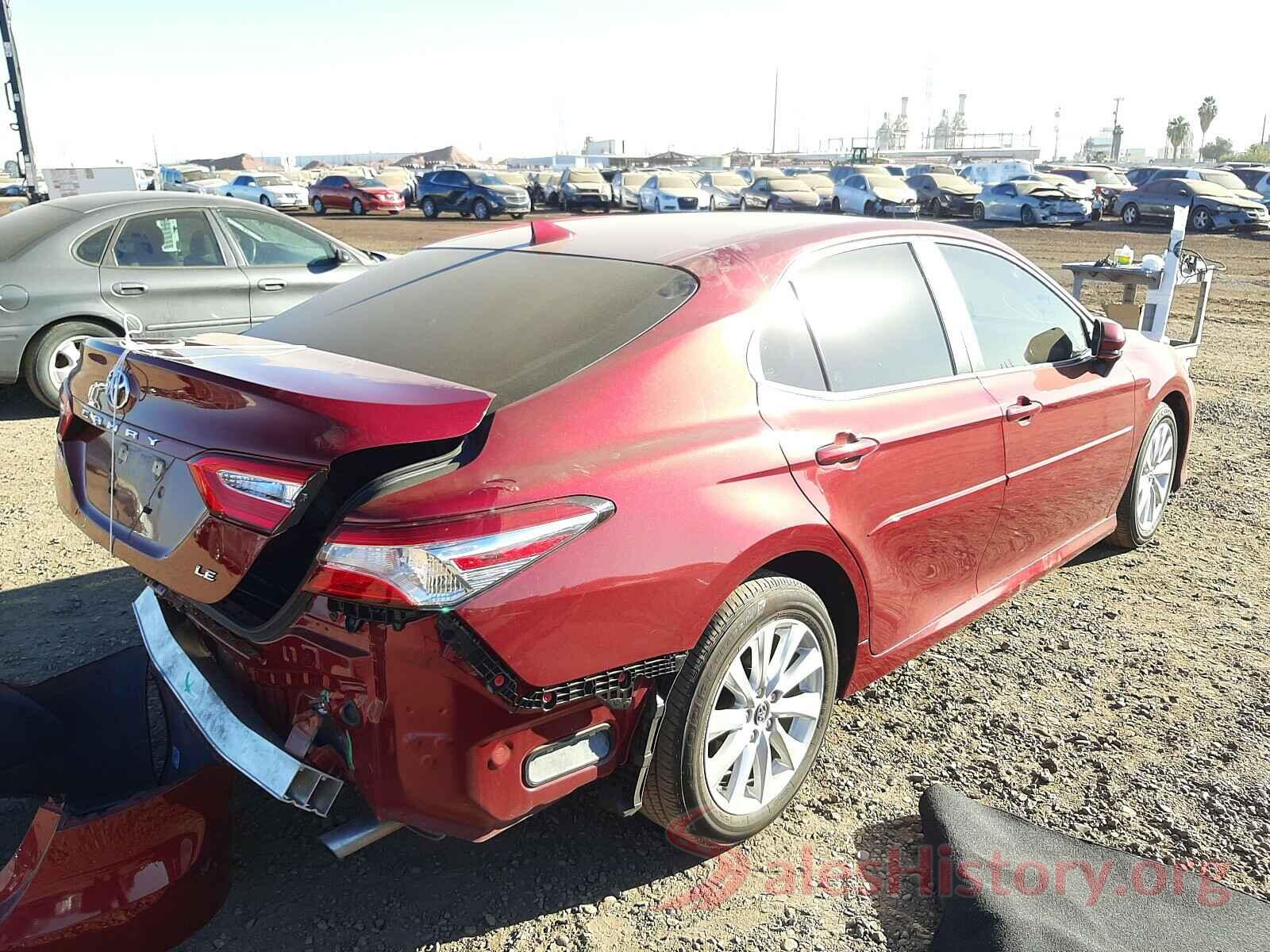 4T1B11HK0KU752435 2019 TOYOTA CAMRY