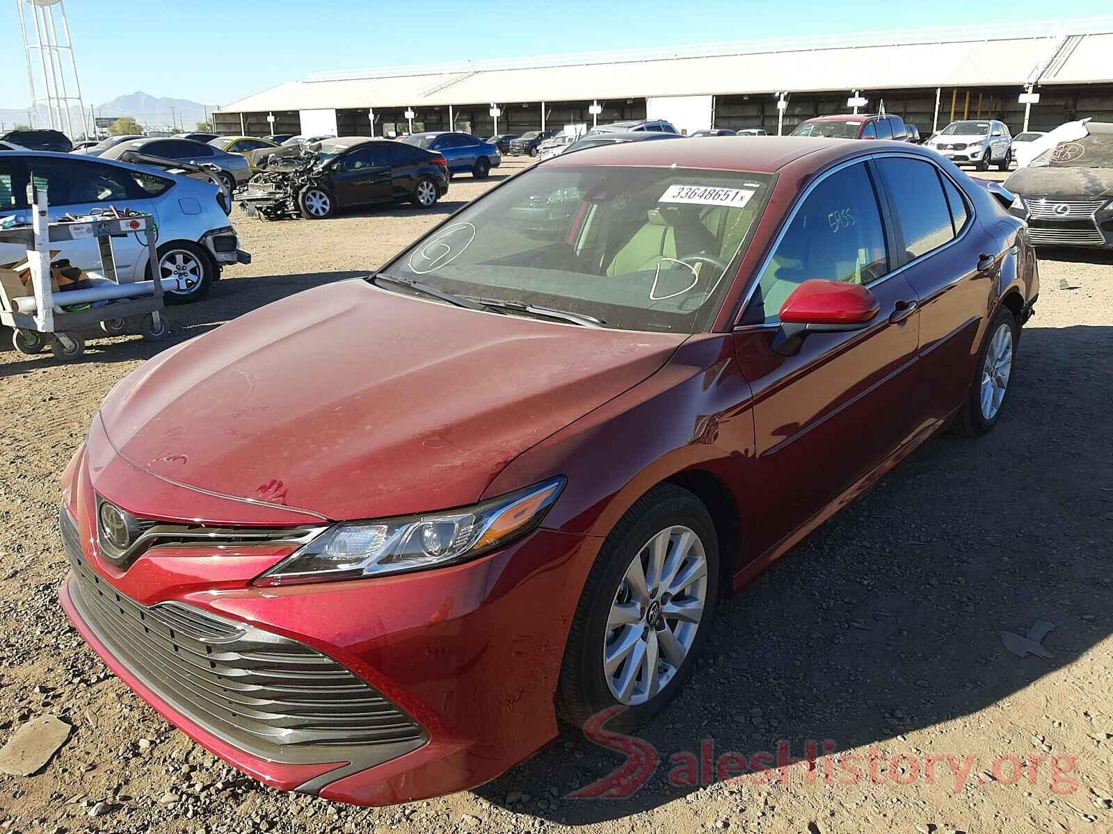 4T1B11HK0KU752435 2019 TOYOTA CAMRY