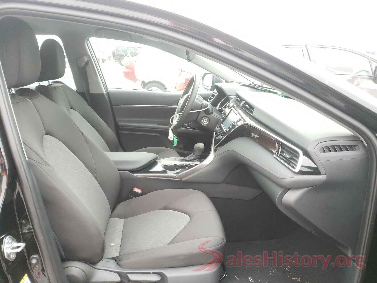 4T1B11HK7JU110339 2018 TOYOTA CAMRY