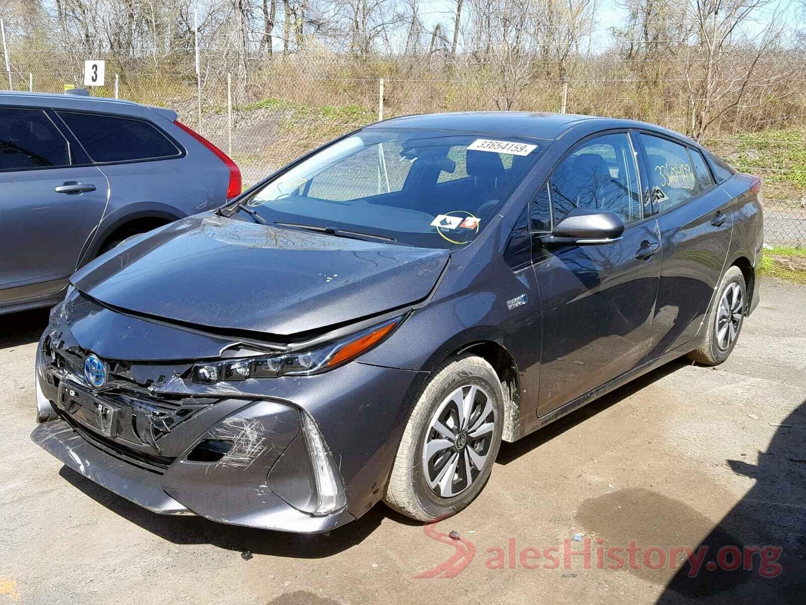 JTDKARFP0J3100548 2018 TOYOTA PRIUS