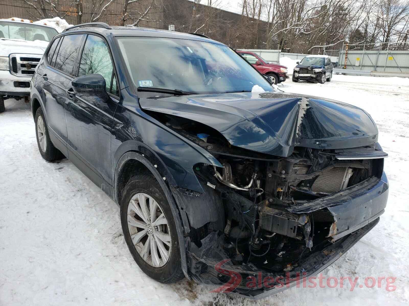 3VV0B7AX0JM082164 2018 VOLKSWAGEN TIGUAN