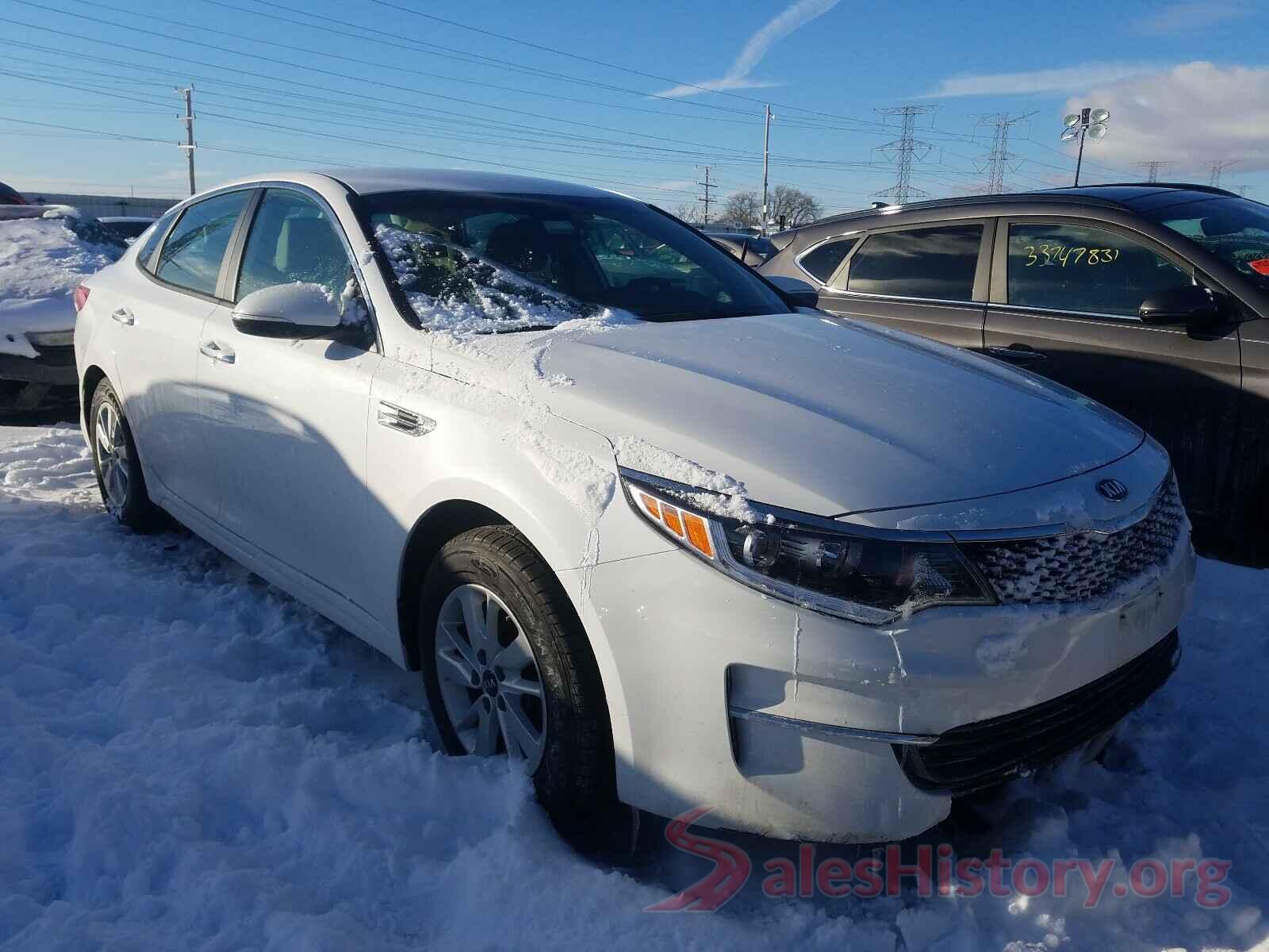 5XXGT4L34JG235794 2018 KIA OPTIMA