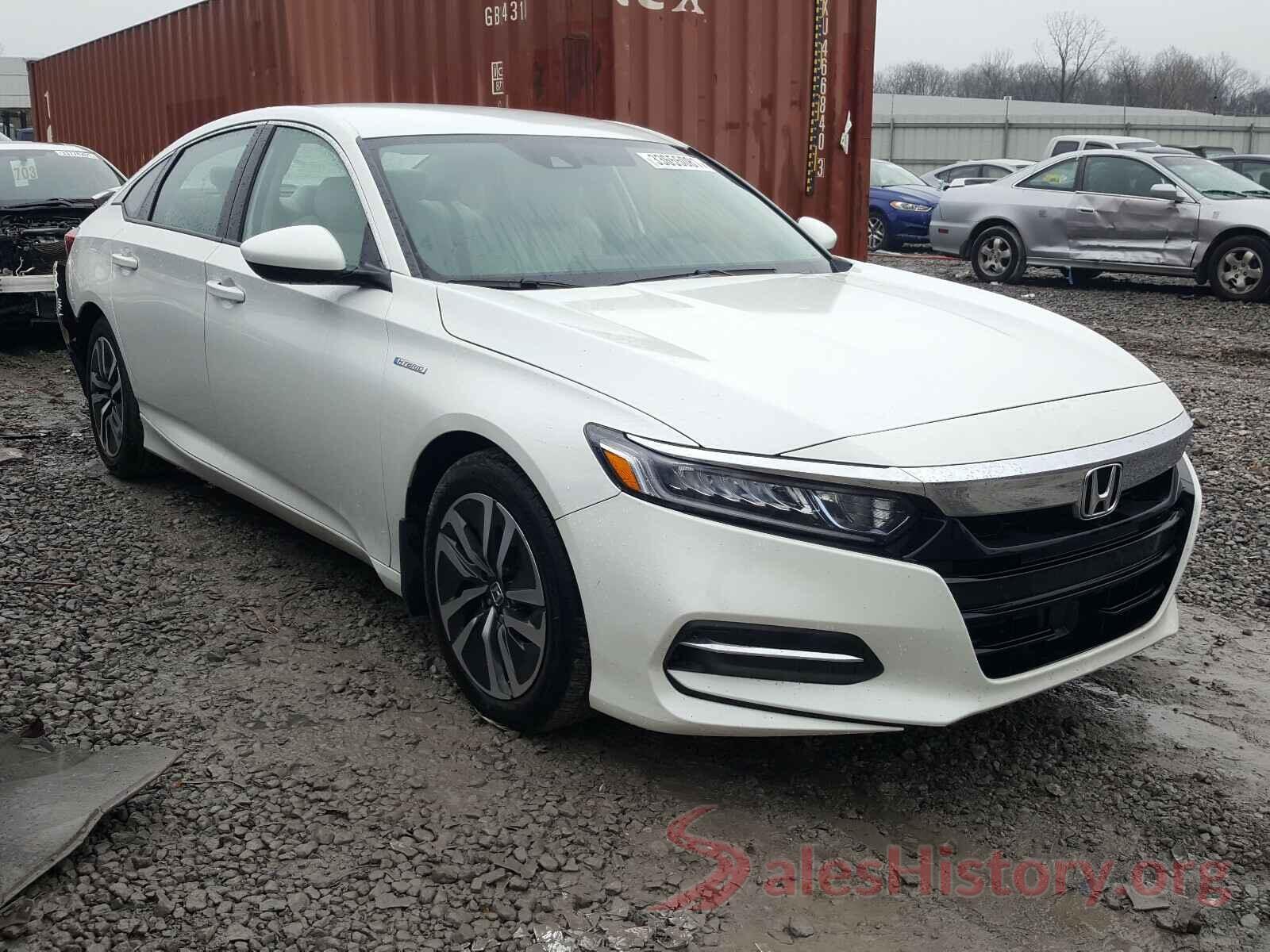 1HGCV3F1XJA010239 2018 HONDA ACCORD