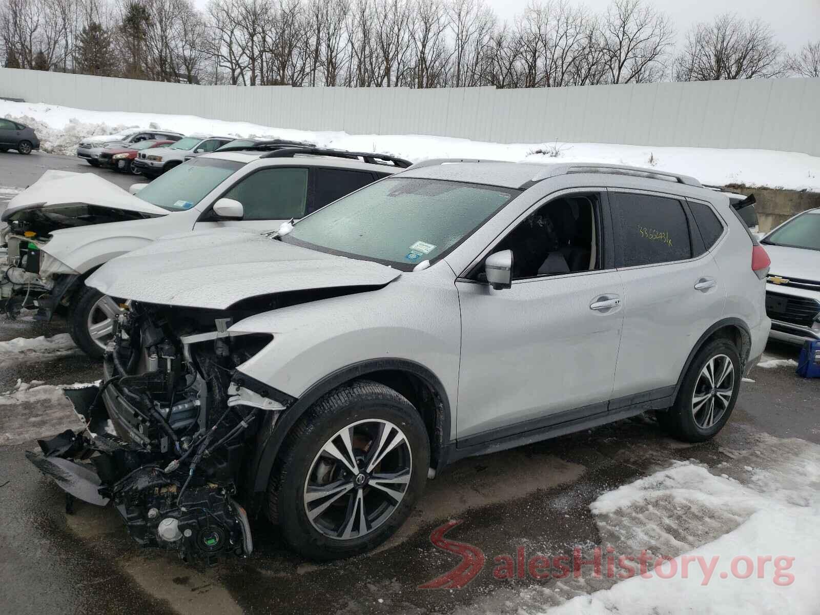 JN8AT2MV2KW389578 2019 NISSAN ROGUE