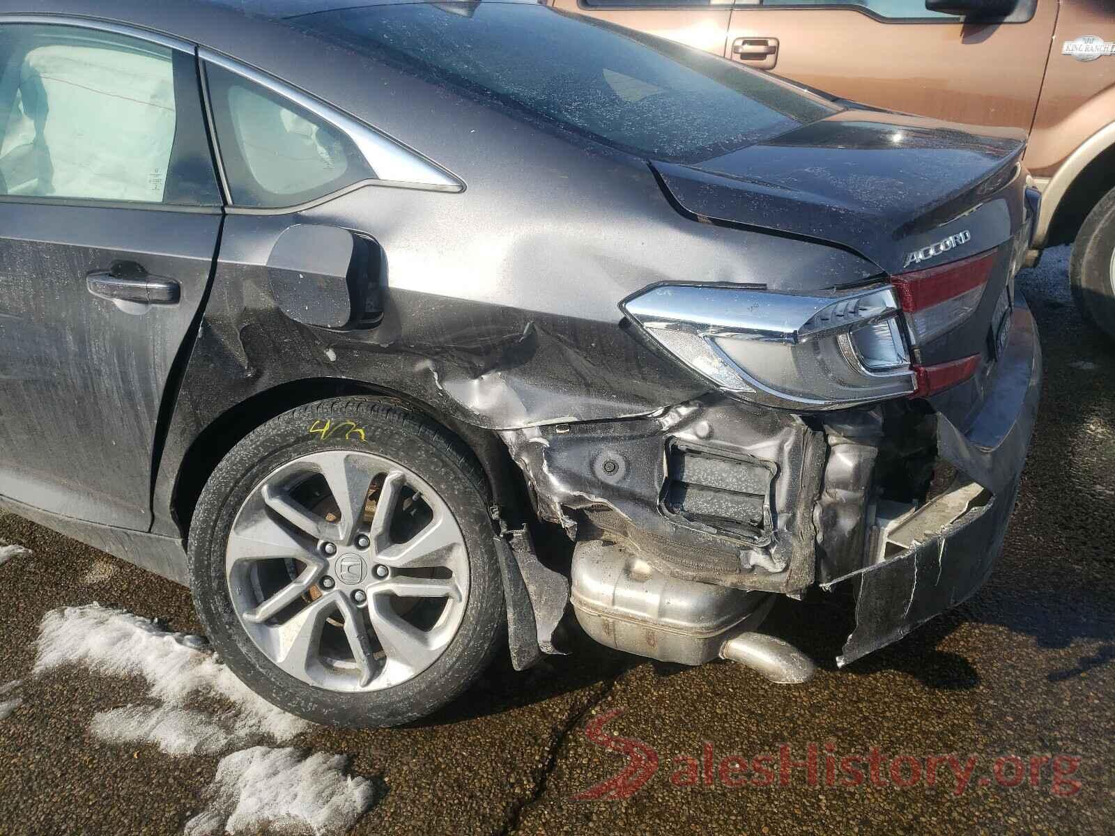 1HGCV1F17JA018190 2018 HONDA ACCORD