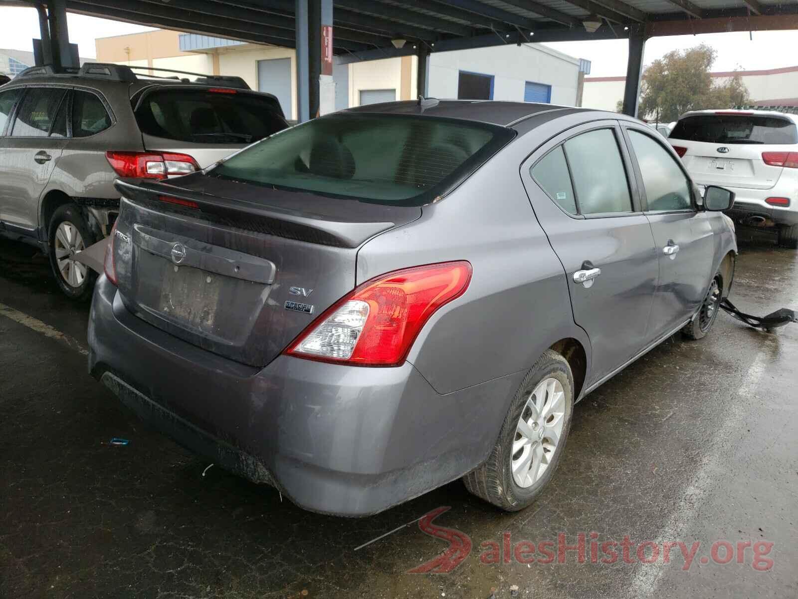 3N1CN7AP0JL857641 2018 NISSAN VERSA