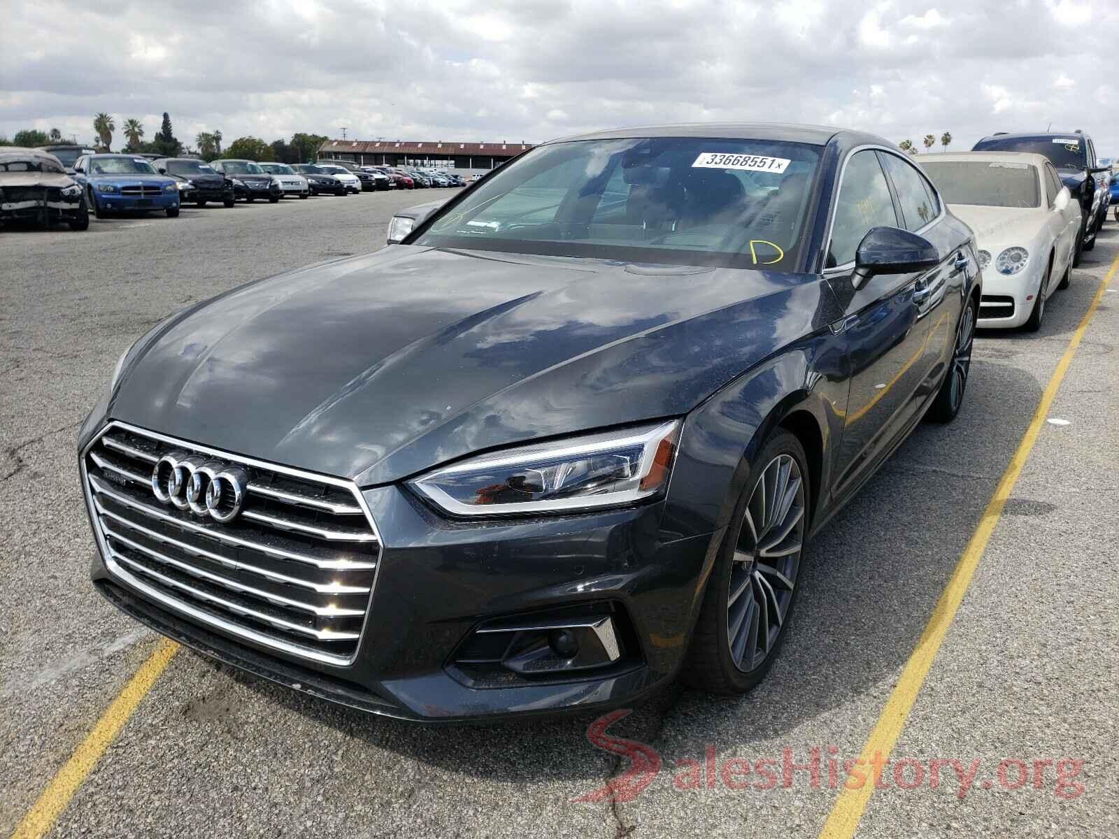 WAUCNDF50JA055467 2018 AUDI A5