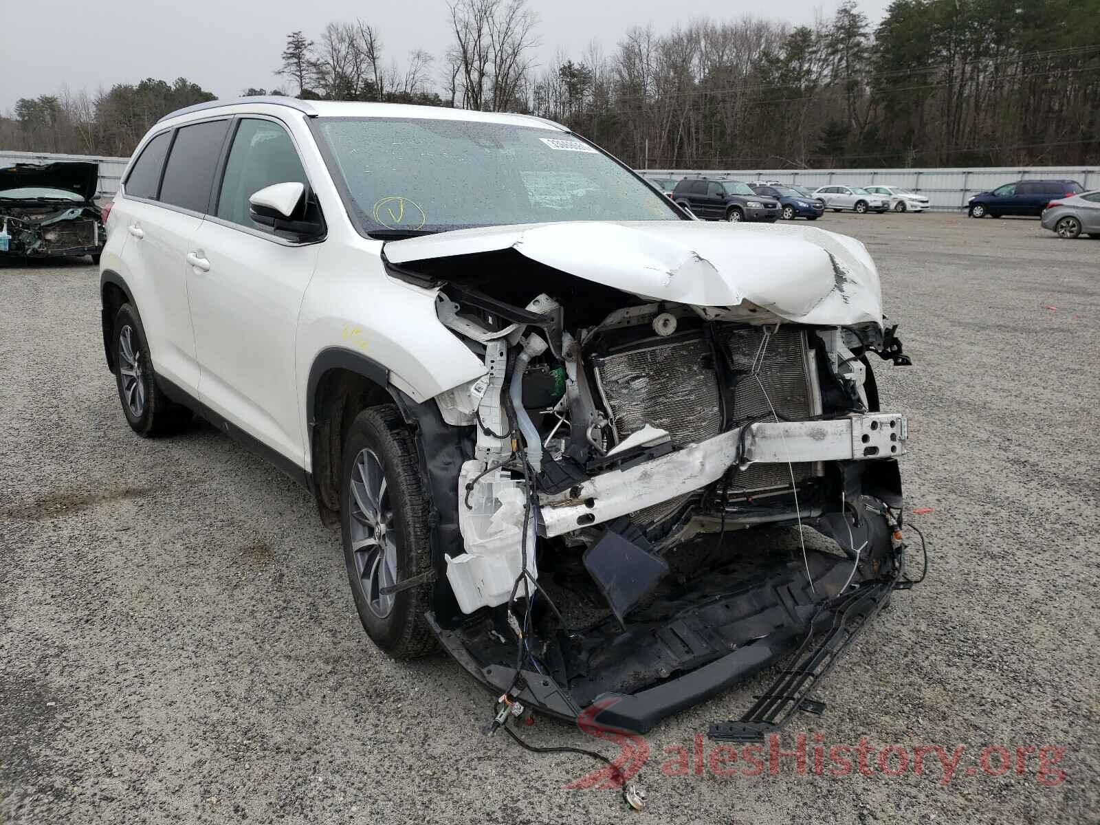 5TDJZRFH9KS930698 2019 TOYOTA HIGHLANDER