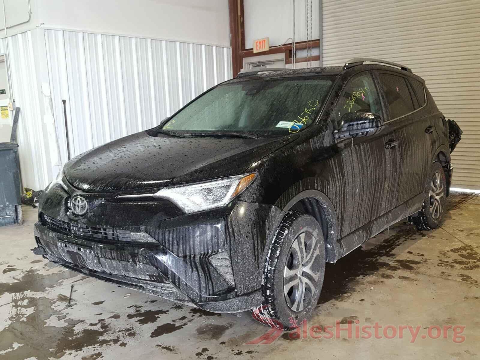 2T3BFREV0HW590059 2017 TOYOTA RAV4