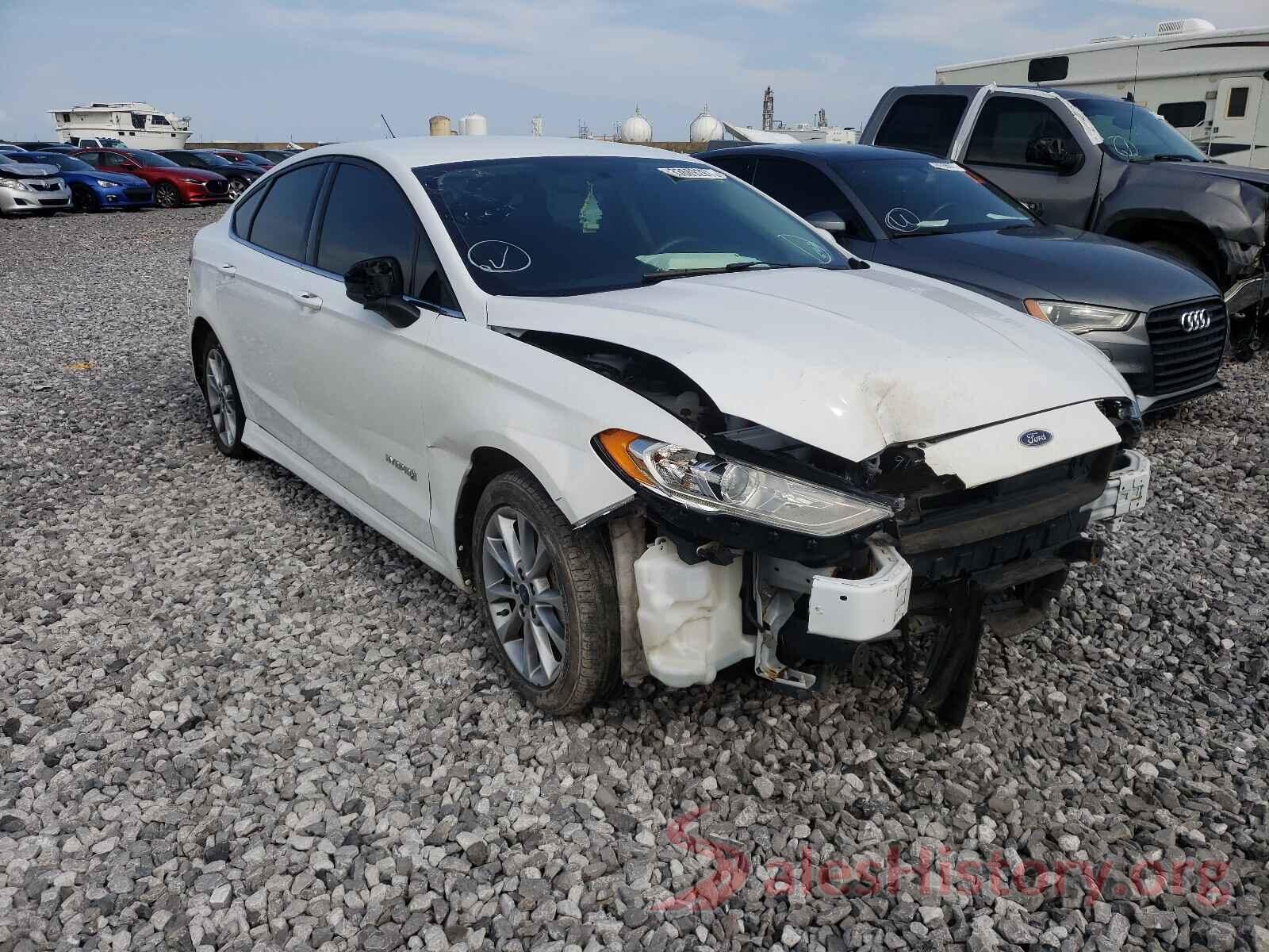 3FA6P0LU8HR384843 2017 FORD FUSION