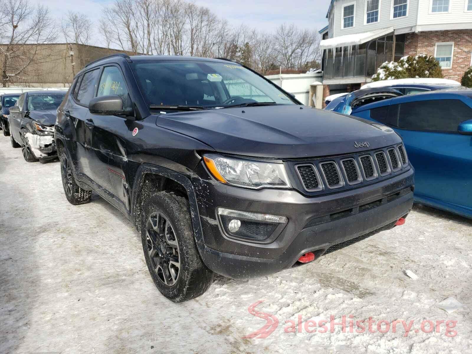 3C4NJDDBXKT721213 2019 JEEP COMPASS