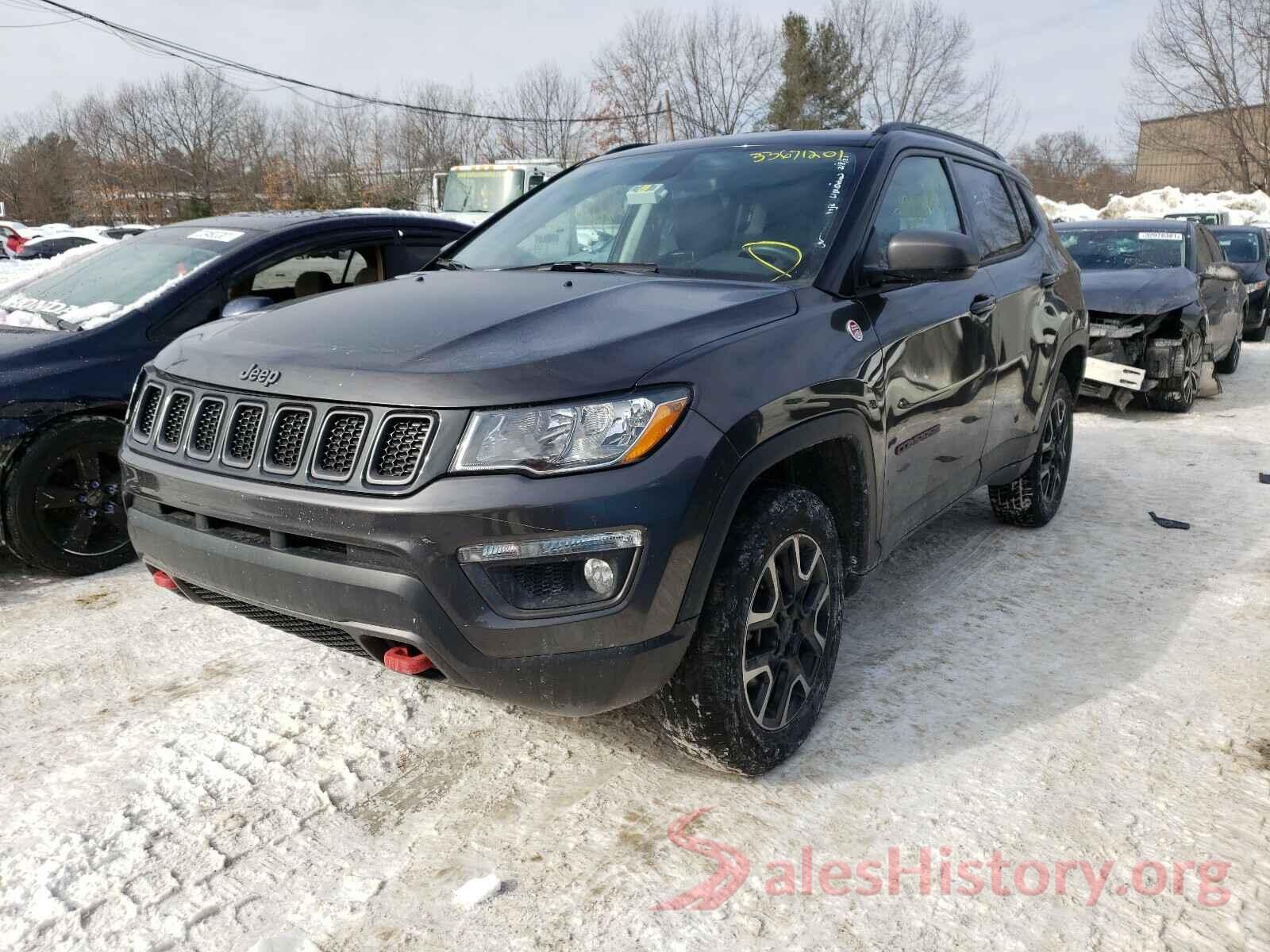 3C4NJDDBXKT721213 2019 JEEP COMPASS