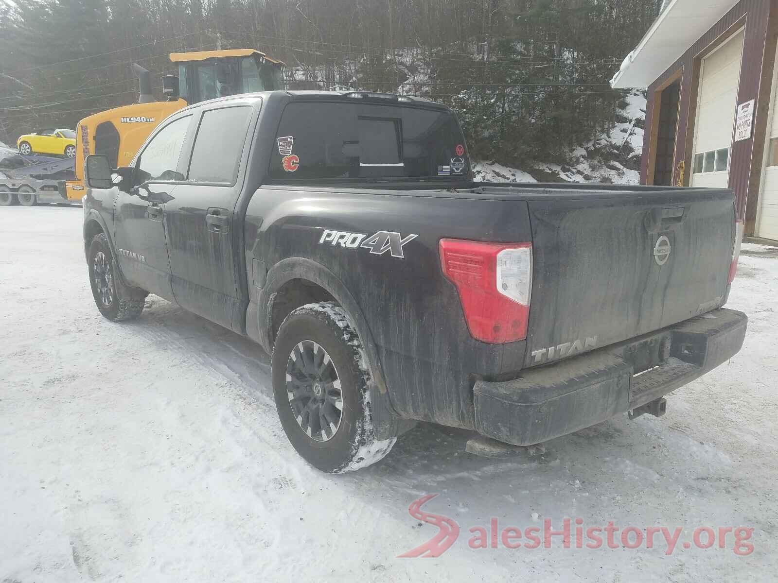 1N6AA1E51JN532712 2018 NISSAN TITAN